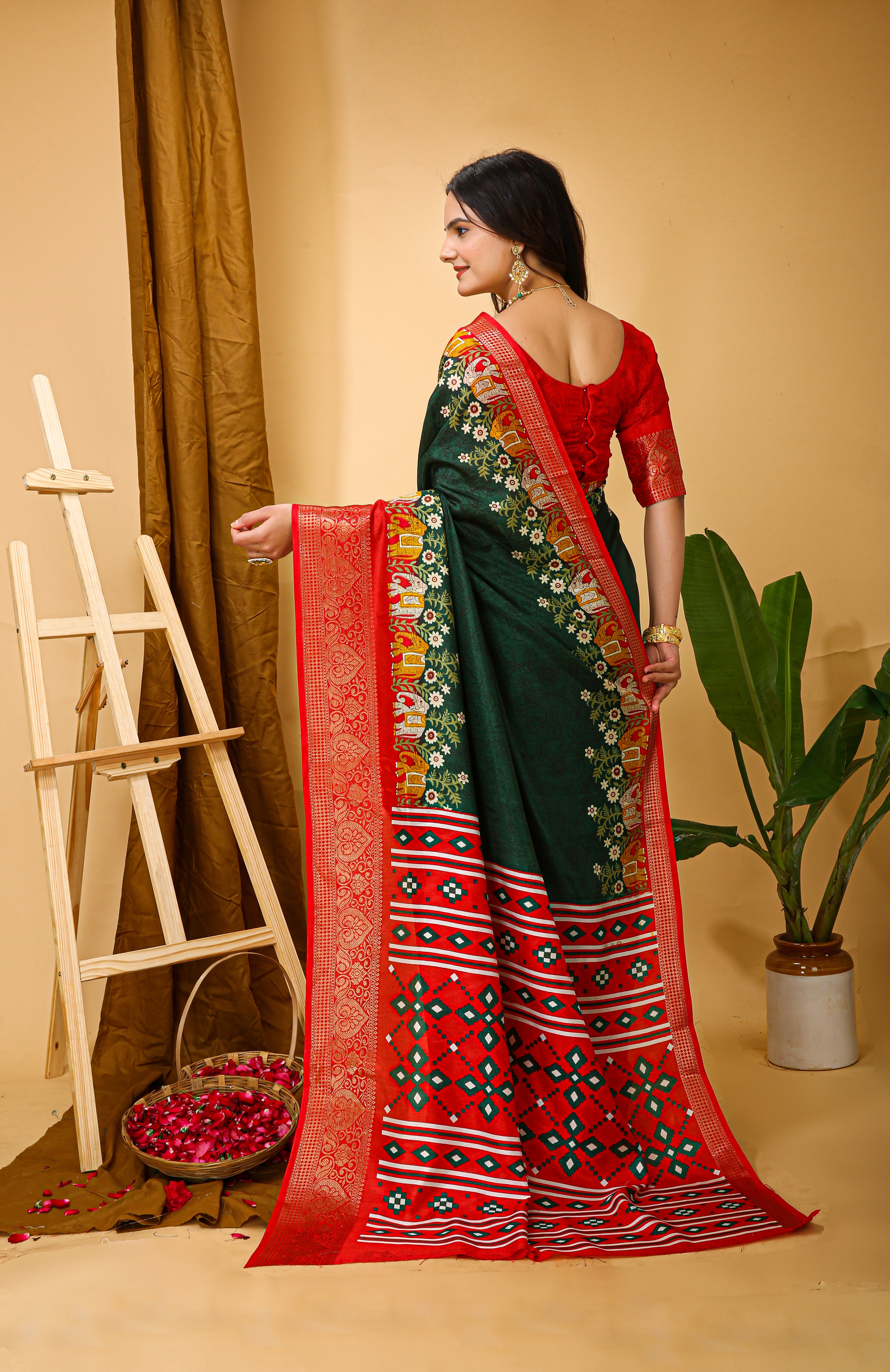 New Enchanting Soft Cotton Traditional Elephant Printed Green Saree With Unstiched Blouse