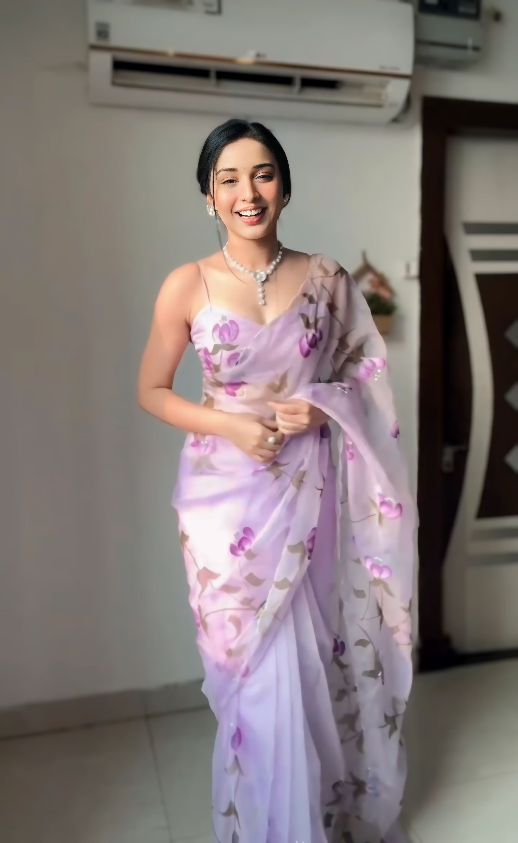 One Minute Ready To ImperialIris Pure Soft Georgette Silk Saree