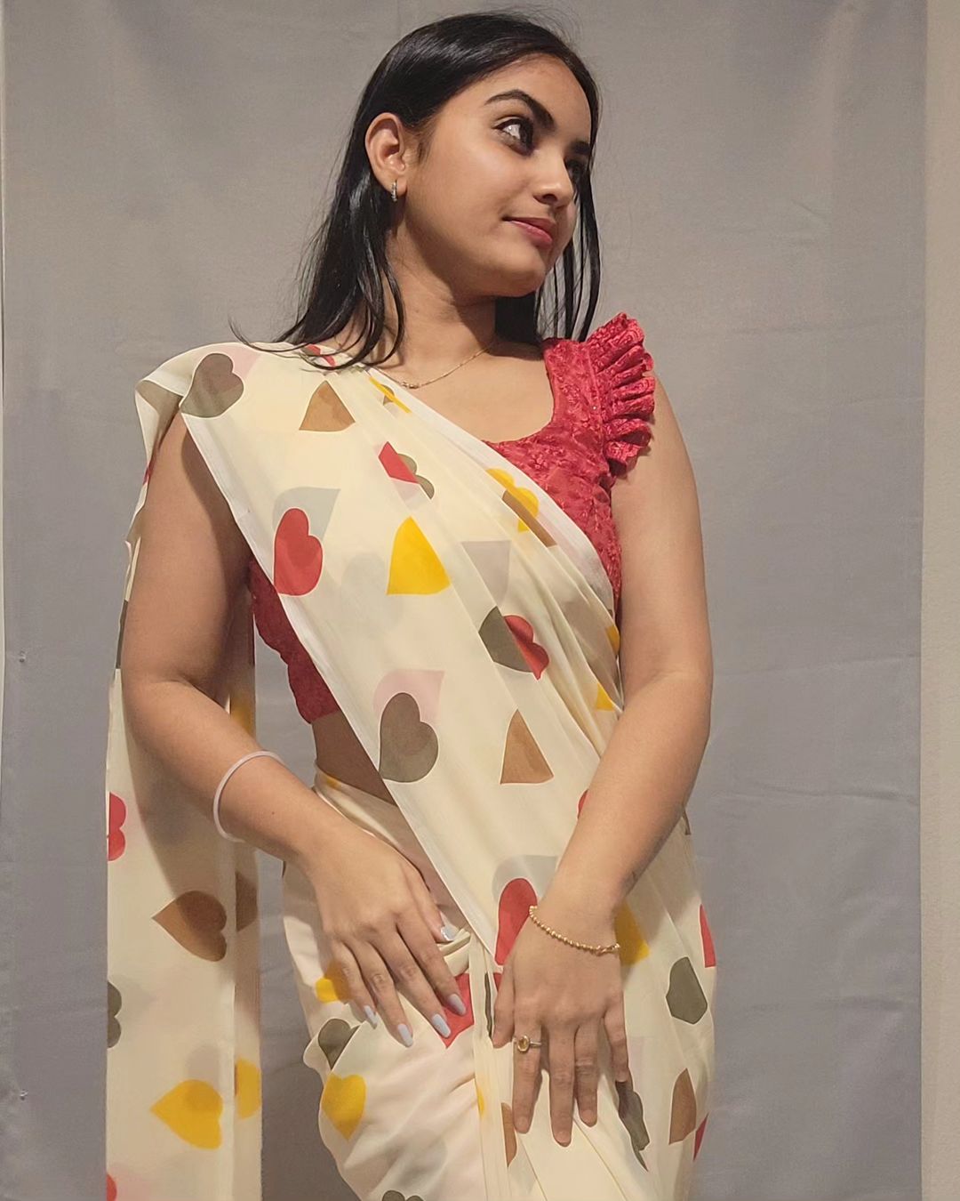 One Minute Ready To PureHeart Drape Pure Soft Georgette Silk Saree