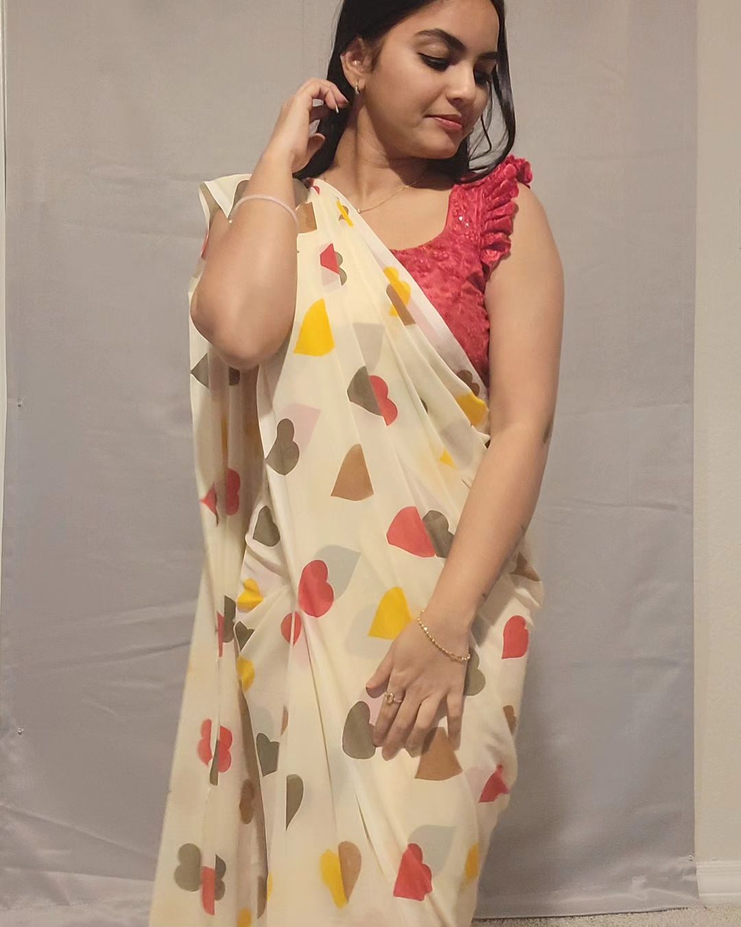 One Minute Ready To PureHeart Drape Pure Soft Georgette Silk Saree