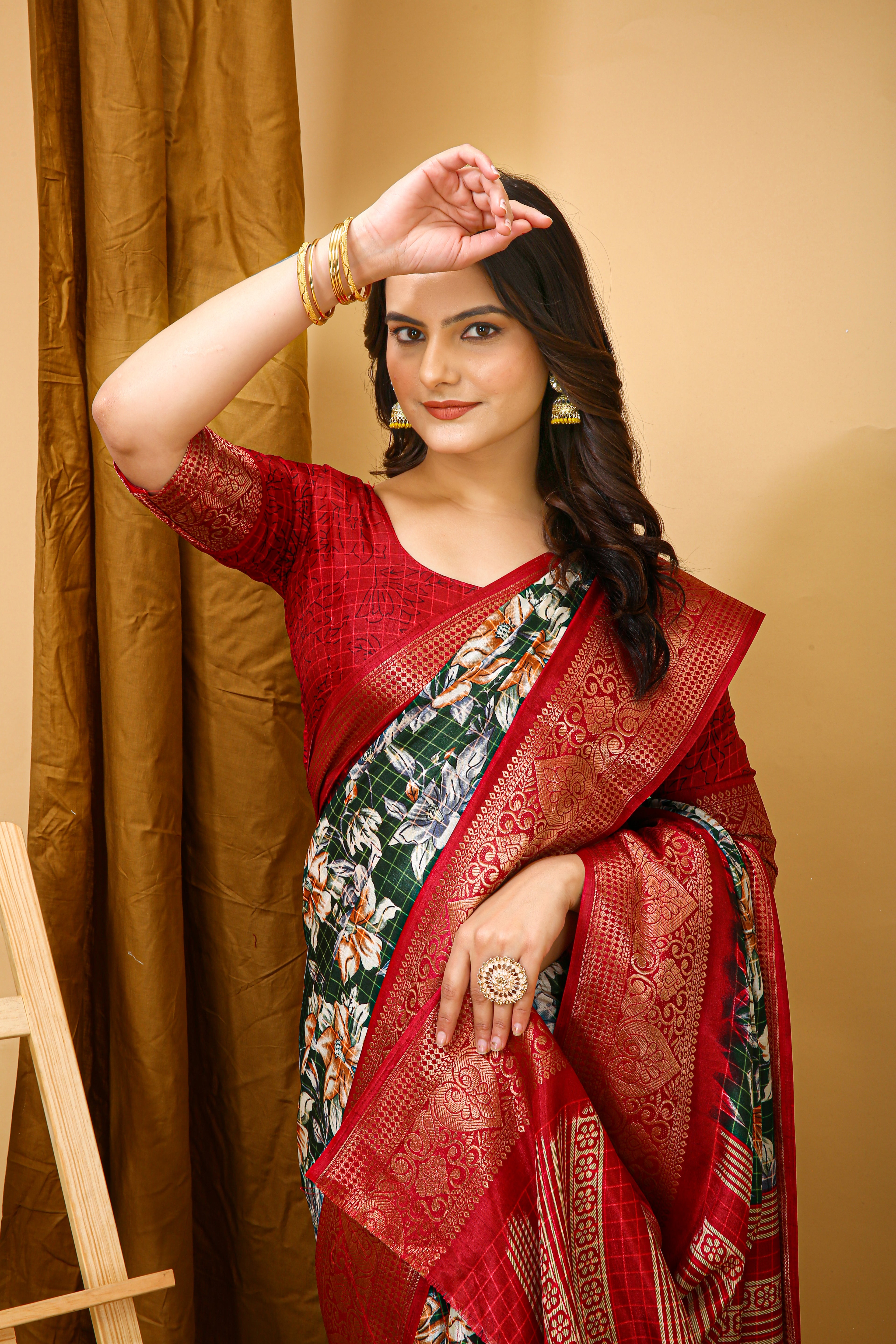 New Enchanting Soft Cotton Red Bodered Green Saree With Unstiched Blouse