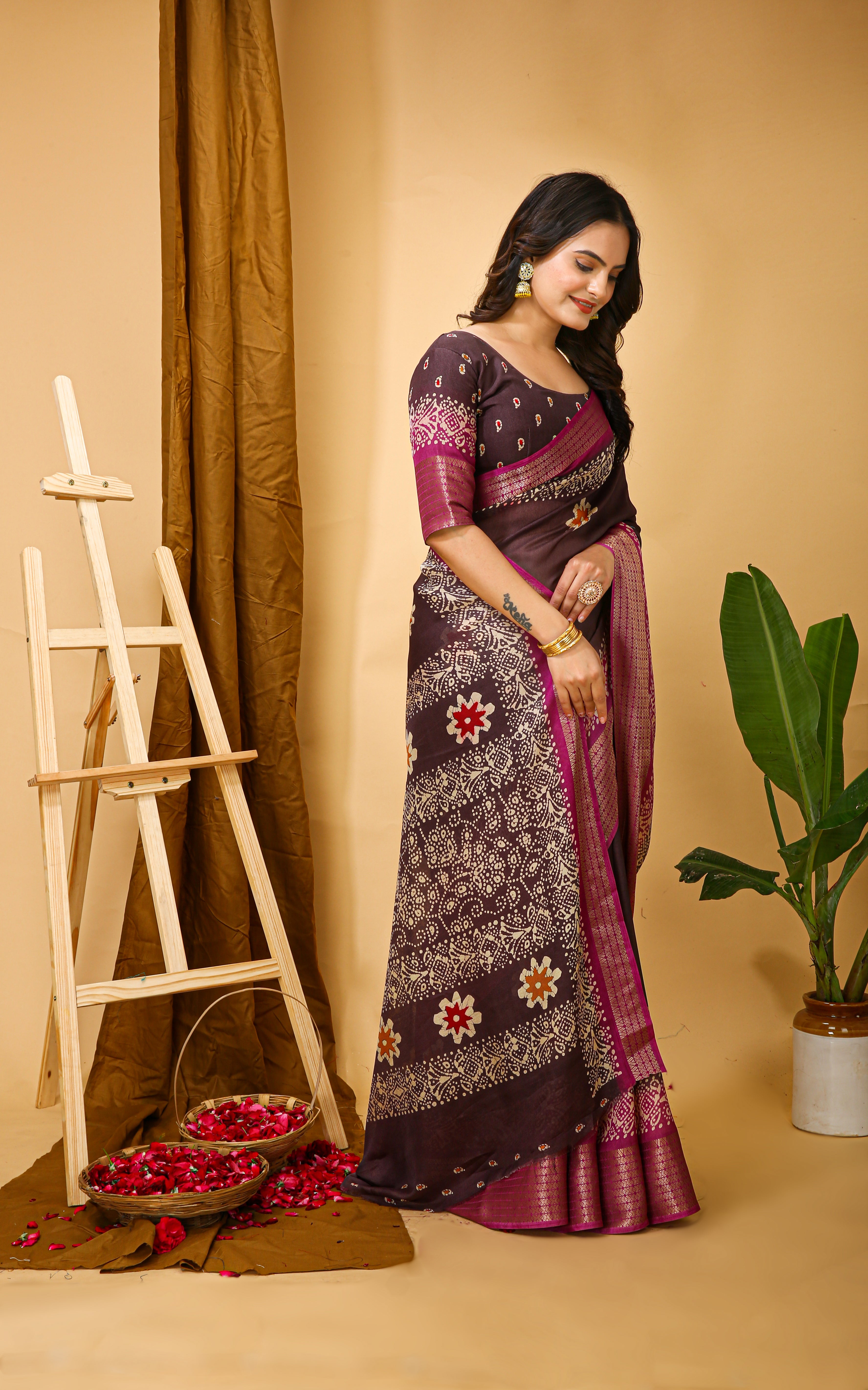 New Enchanting Fancy Soft Marshmallow Pink Bodered Brown Saree With Unstiched Blouse