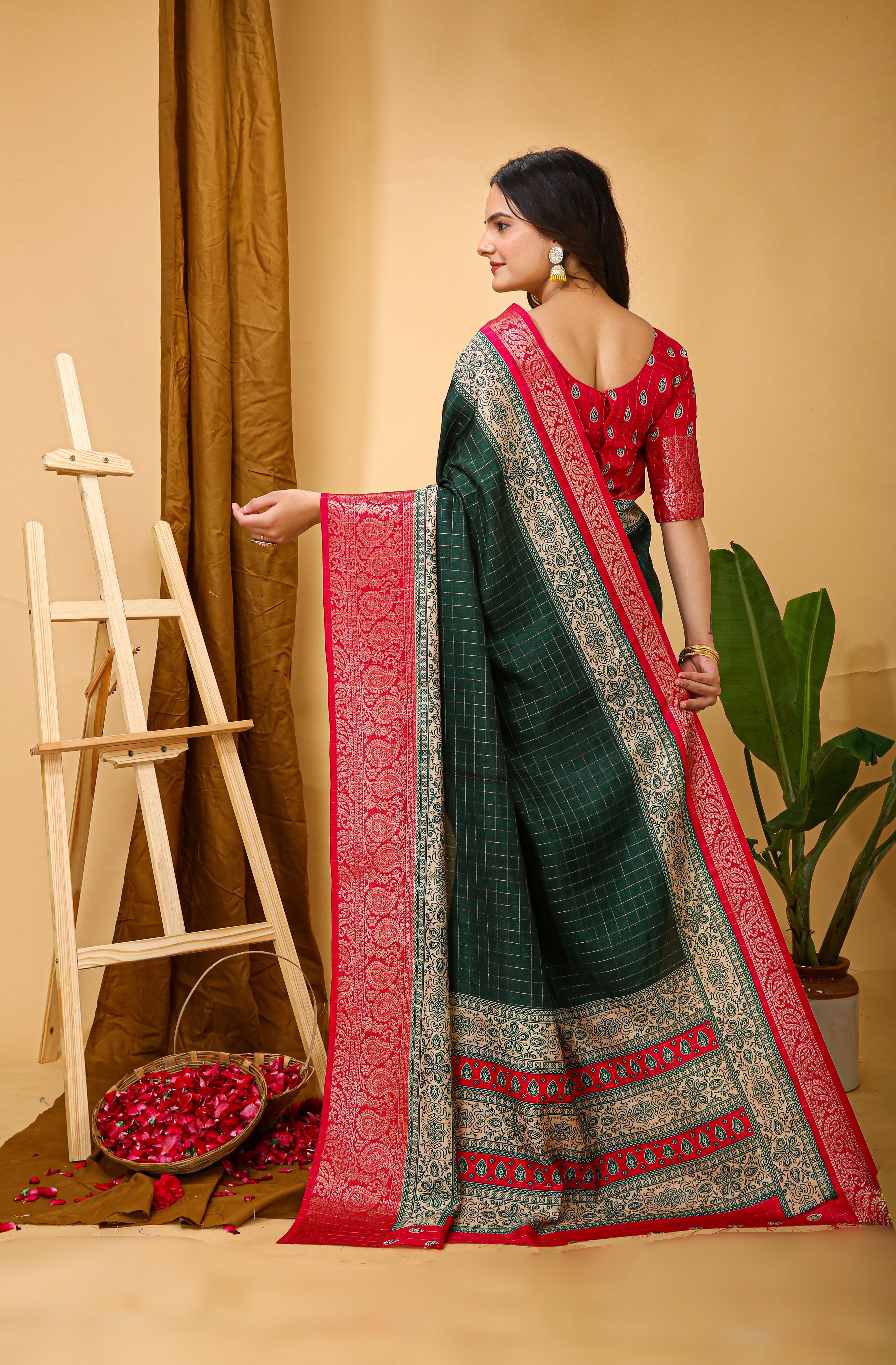 New Enchanting Soft Cotton Checks Printed Green Saree With Unstiched Blouse