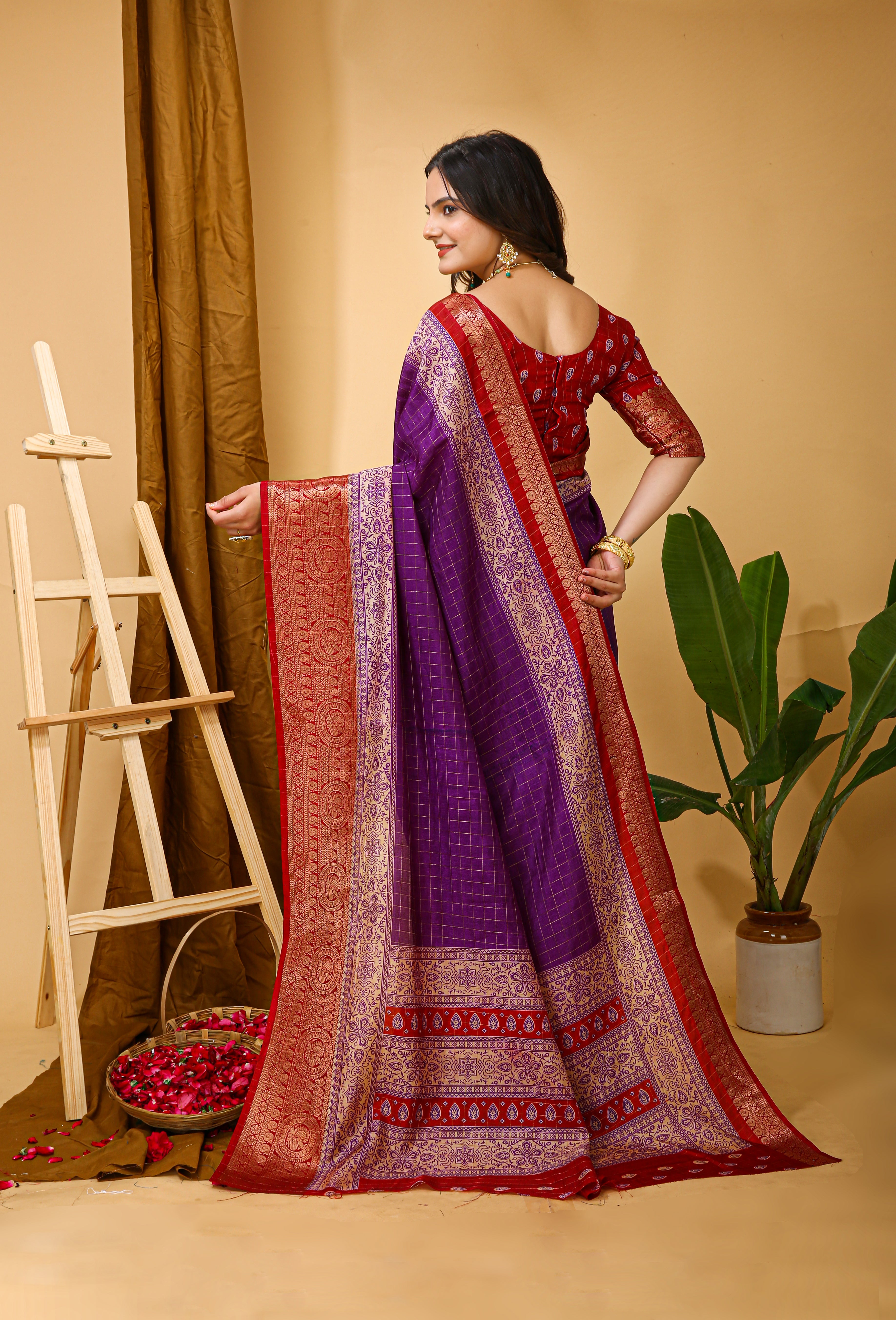 New Enchanting Soft Cotton Checks Printed Violet Saree With Unstiched Blouse