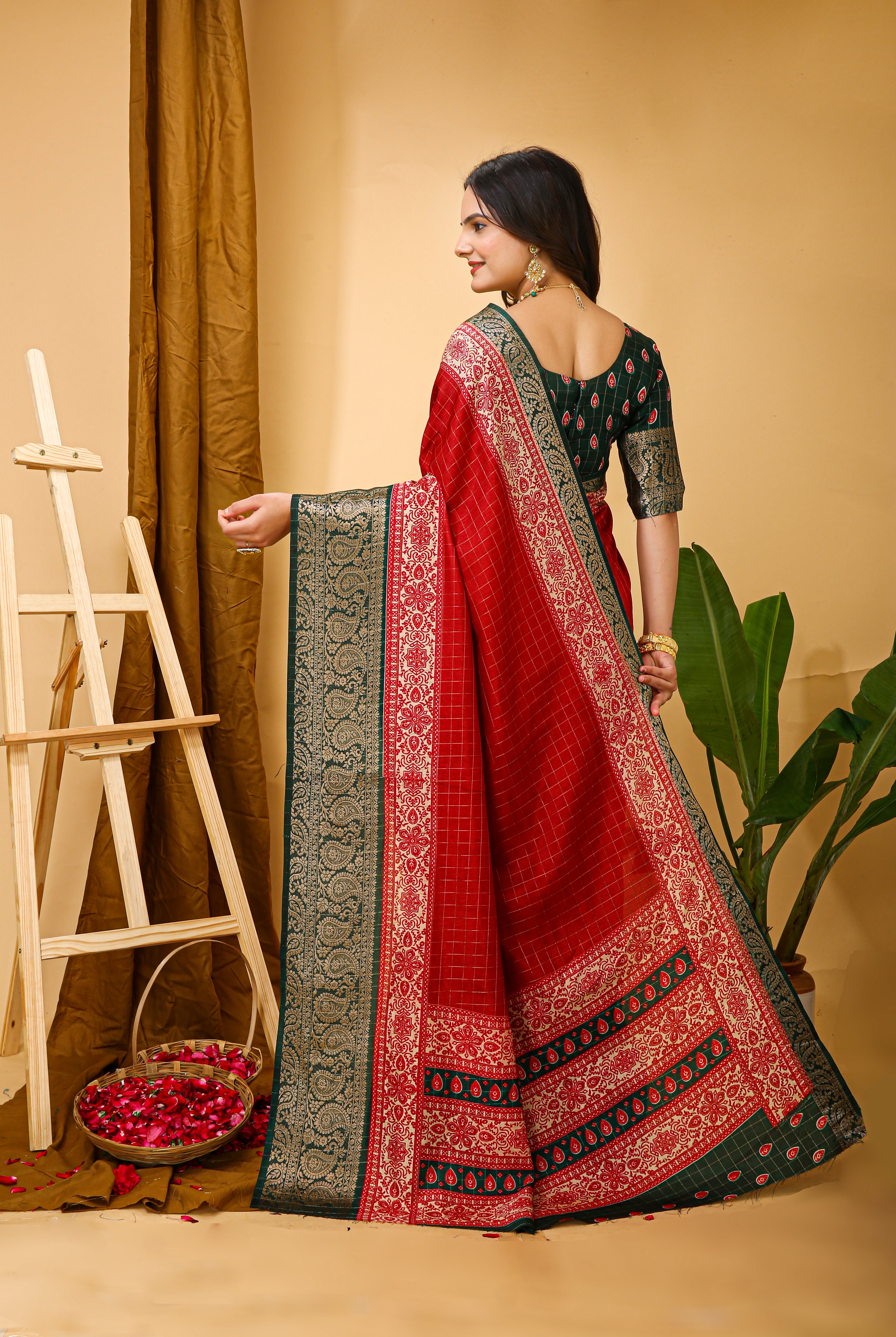 New Enchanting Soft Cotton Checks Printed Red Saree With Unstiched Blouse