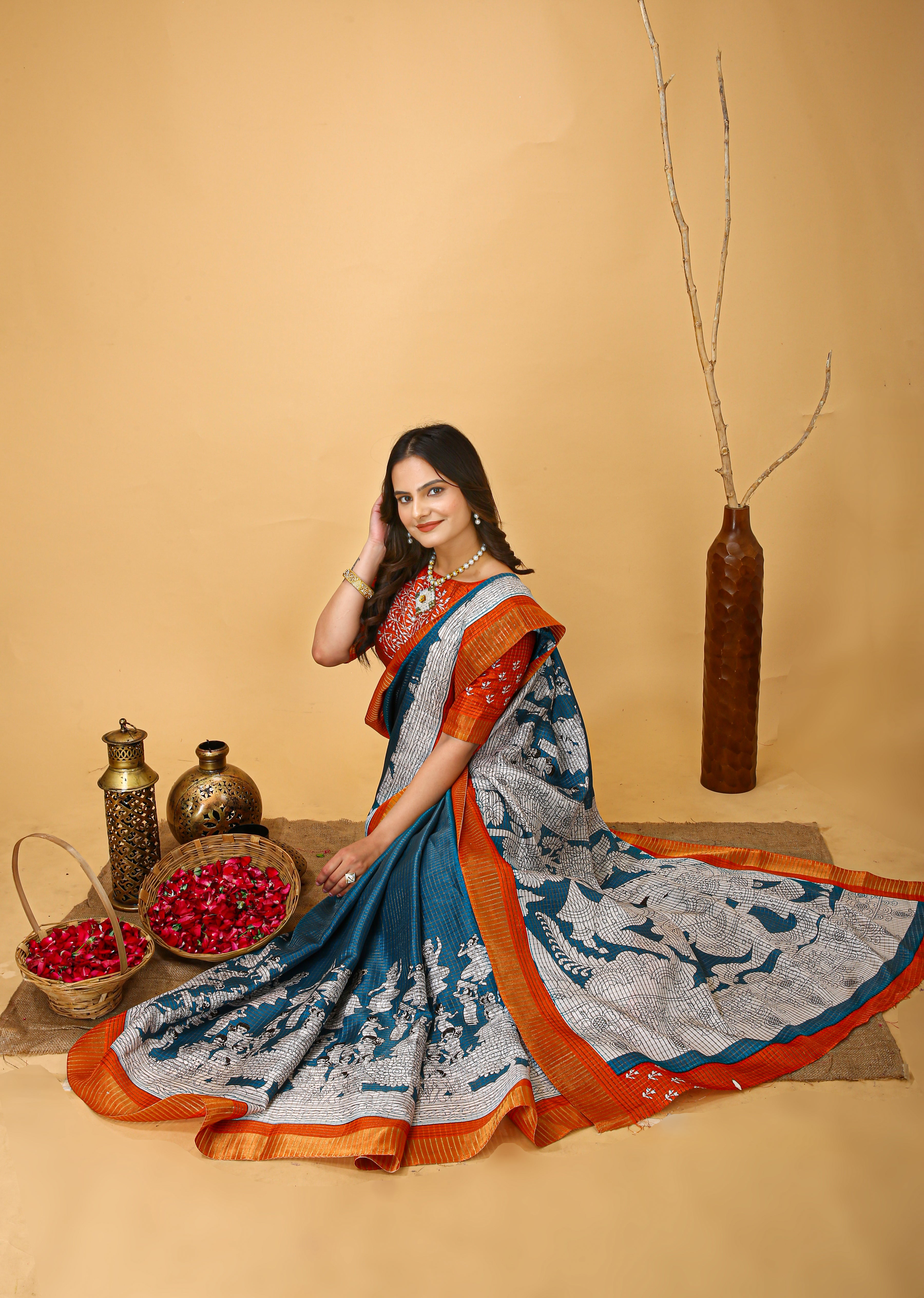 New Fancy Kalamkari Print And Jecard Kanjivaram Zari Border Soft Cotton Greyish Blue Saree With Unstiched Blouse