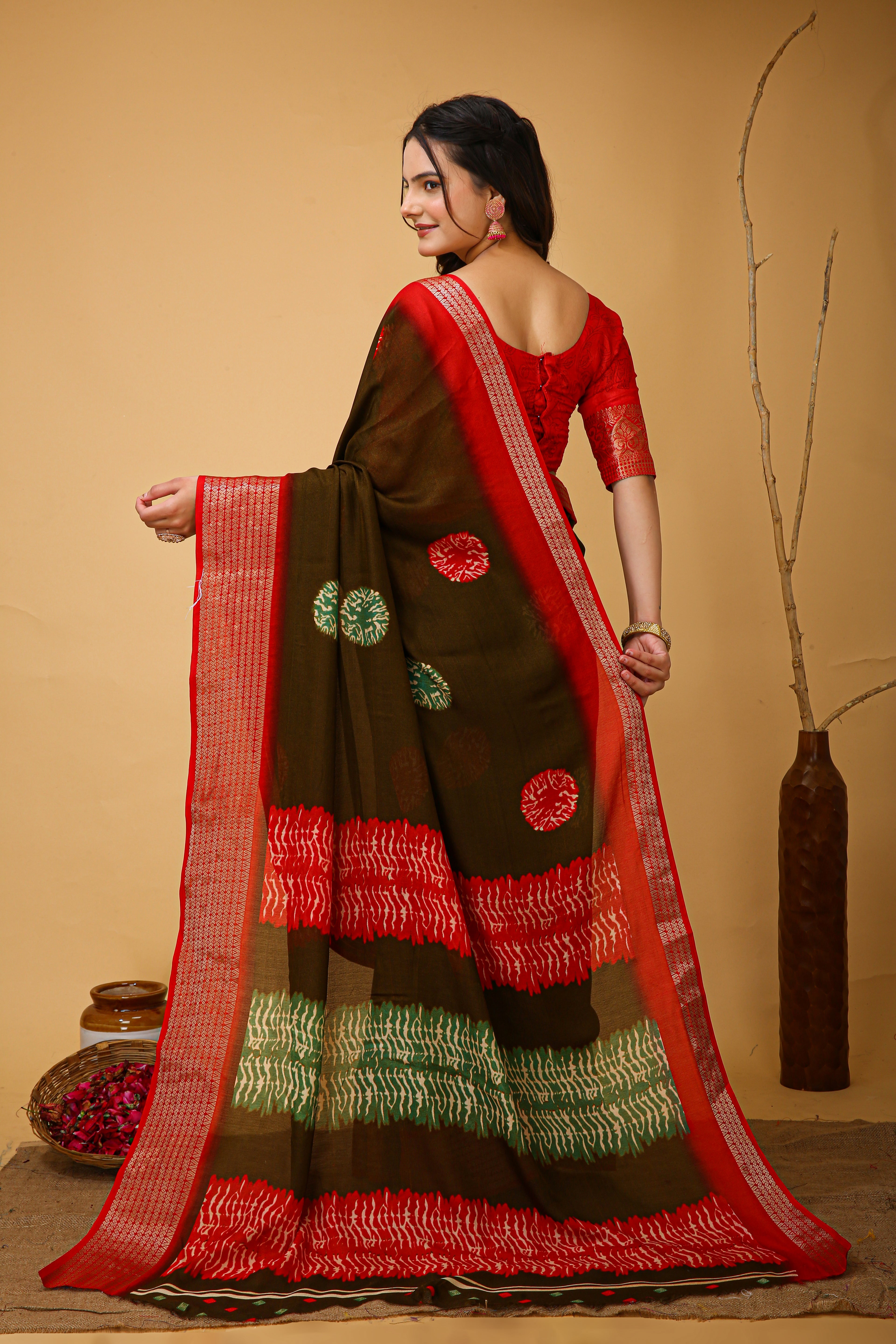 New Fancy Soft Marshmallow Brown Saree With Unstiched Blouse