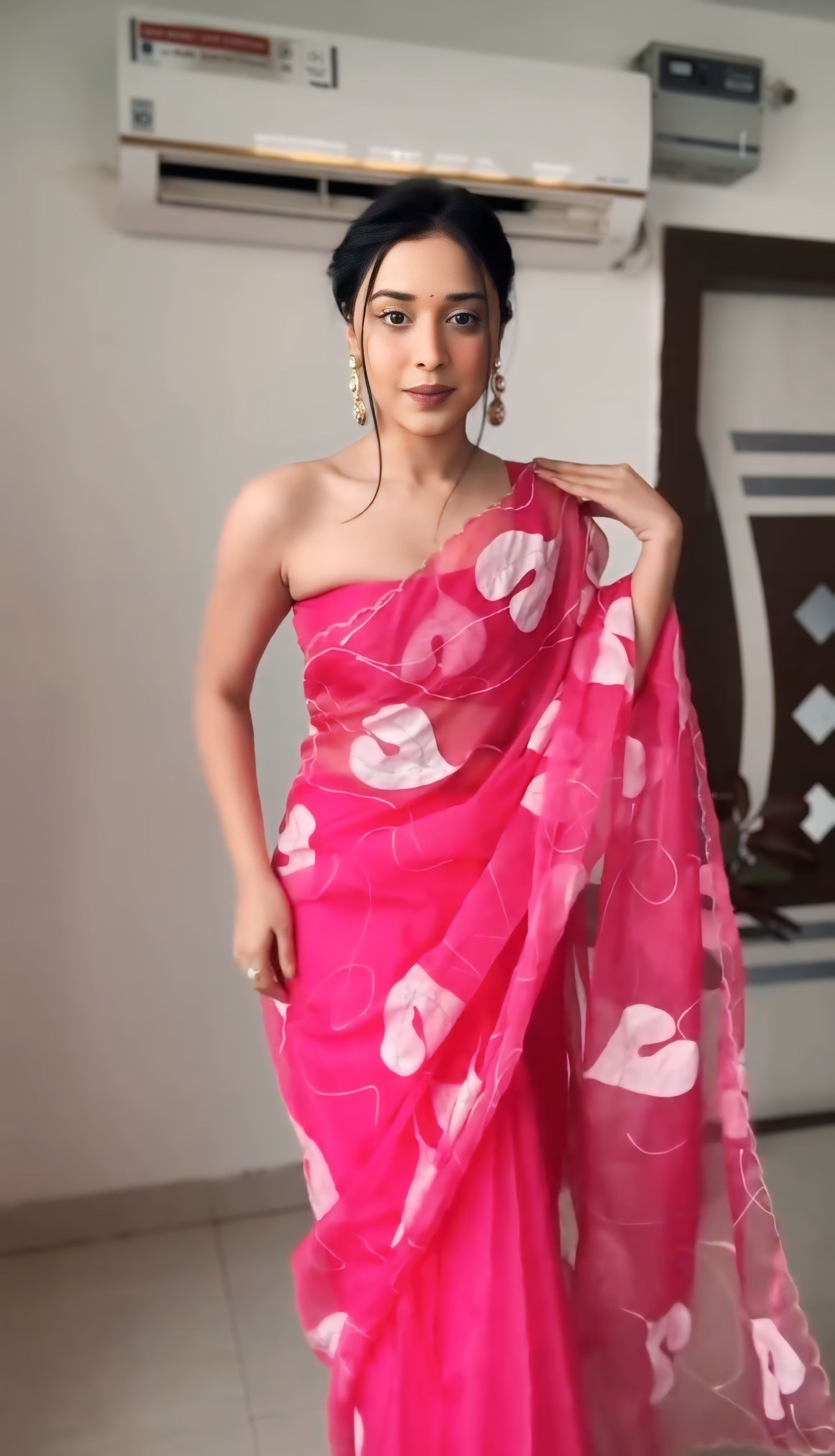 One Minute Ready To Wear Radiant Grace Drapes Organza Silk Saree with Unstitch Blouse