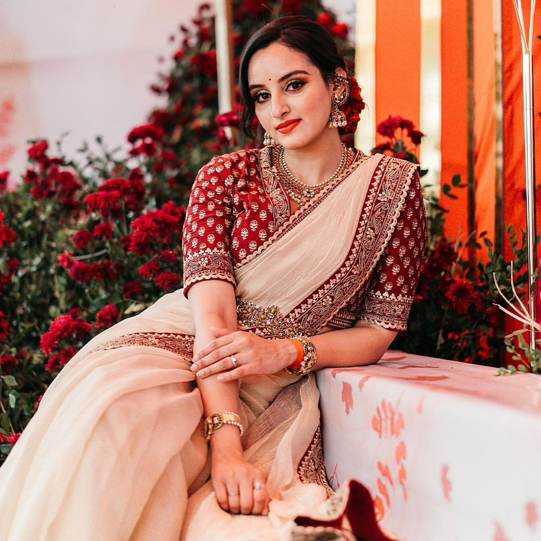 New Designer Soft Twil Banarasi Crush Saree With Sequence And Dori  Embroidery Work Lace Border With Banglori Silk Unstiched Blouse Piece