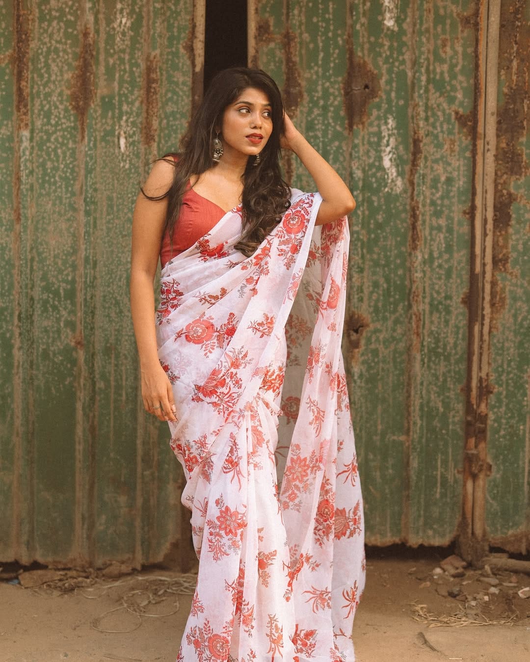 New One Minute Ready To Wear Pure Soft Georgette Silk Flower Designed White Saree With Same Model  Unstiched Blouse Piece