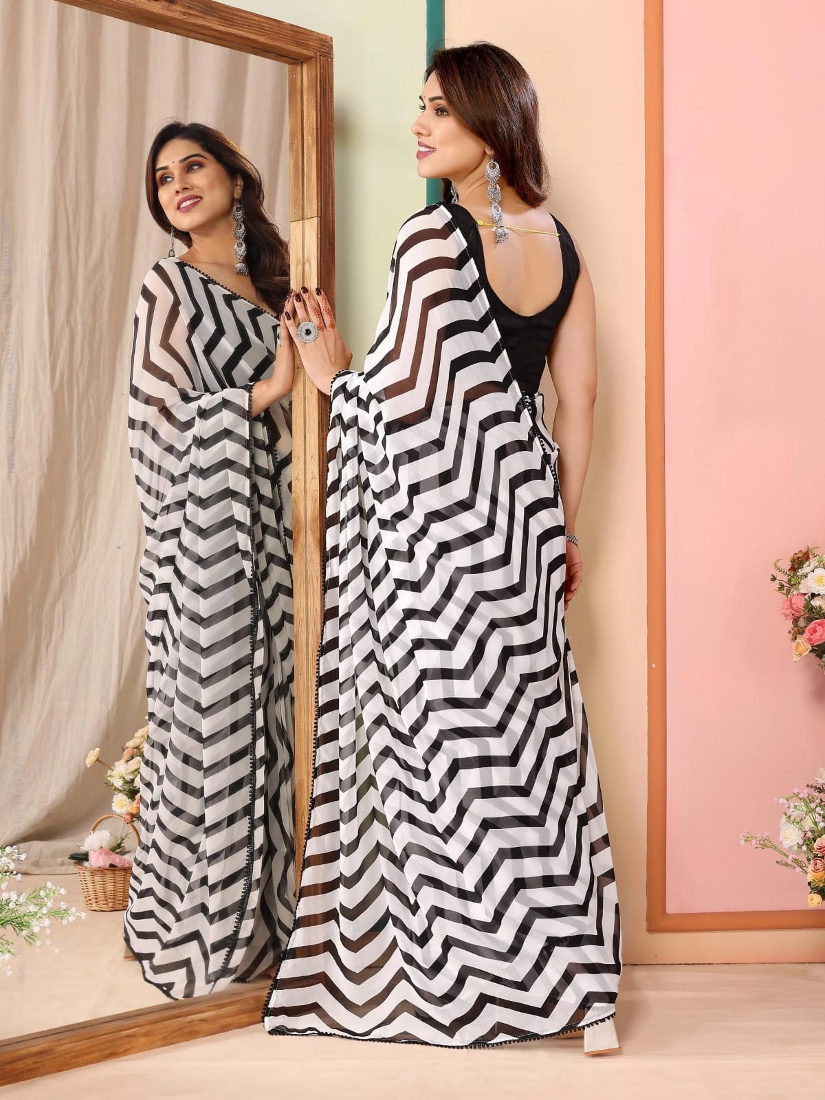 New One Minute Ready To Wear Black And White Colour Zigzag Design Pure Soft Georgette Silk Saree With Black Unstitched Blouse