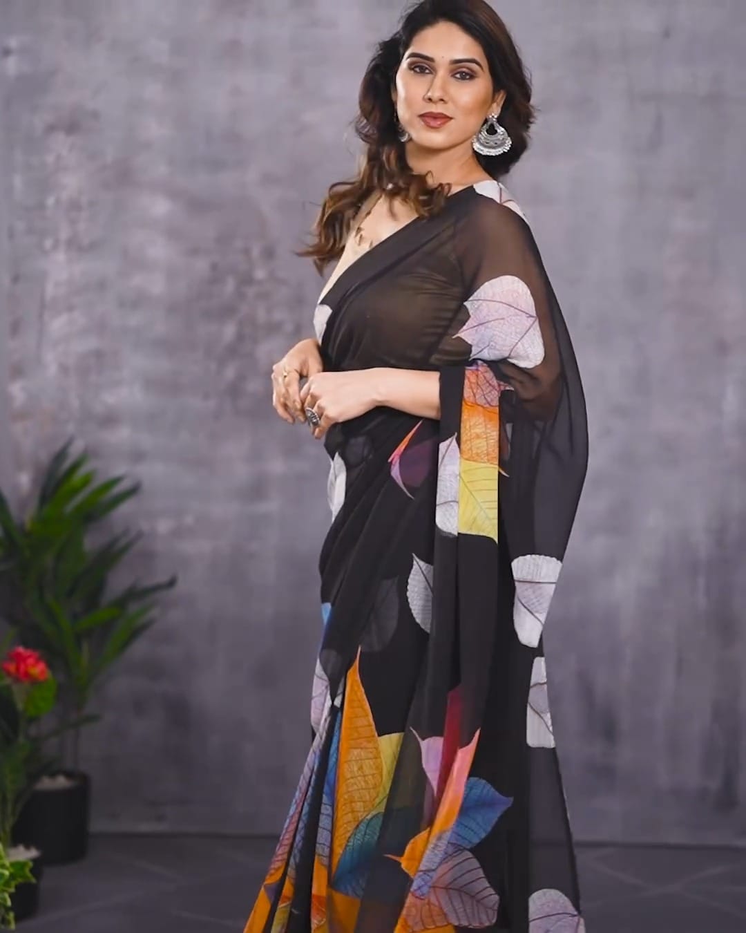 New One Minute Ready To Wear Pure Soft Georgette Silk Flower Designed Black Saree With Same Model  Unstiched Blouse Piece