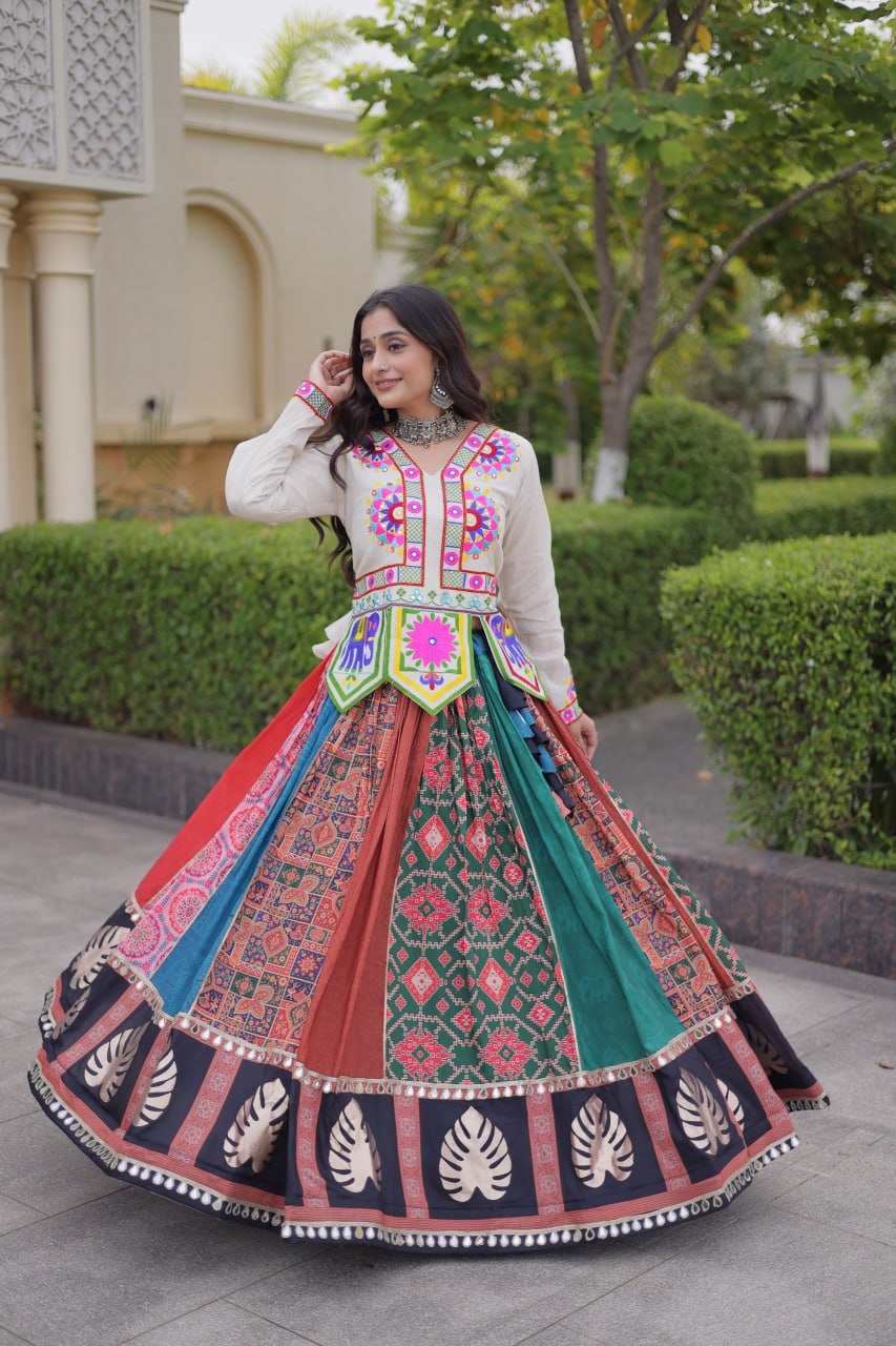 Multicolor Cotton Printed Kutchi Gamthi Mirror Work Lehenga Set ✨