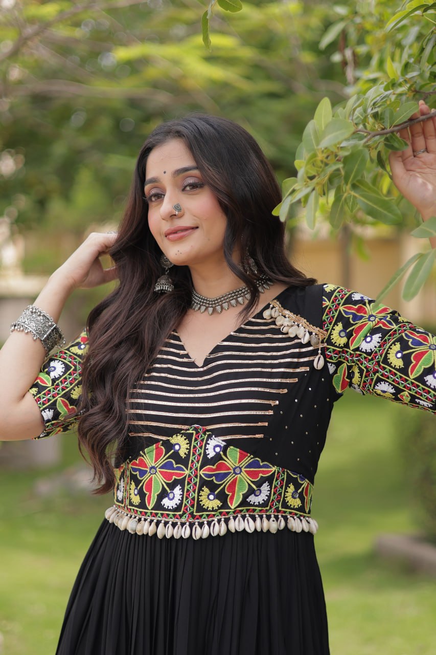 Rangrez Black Rayon Kutchi Gamthi Embroidered Navratri Gown