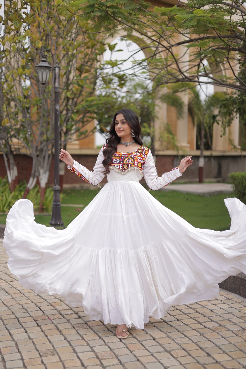 Rangrez White Rayon Gamthi Embroidered Navratri Gown