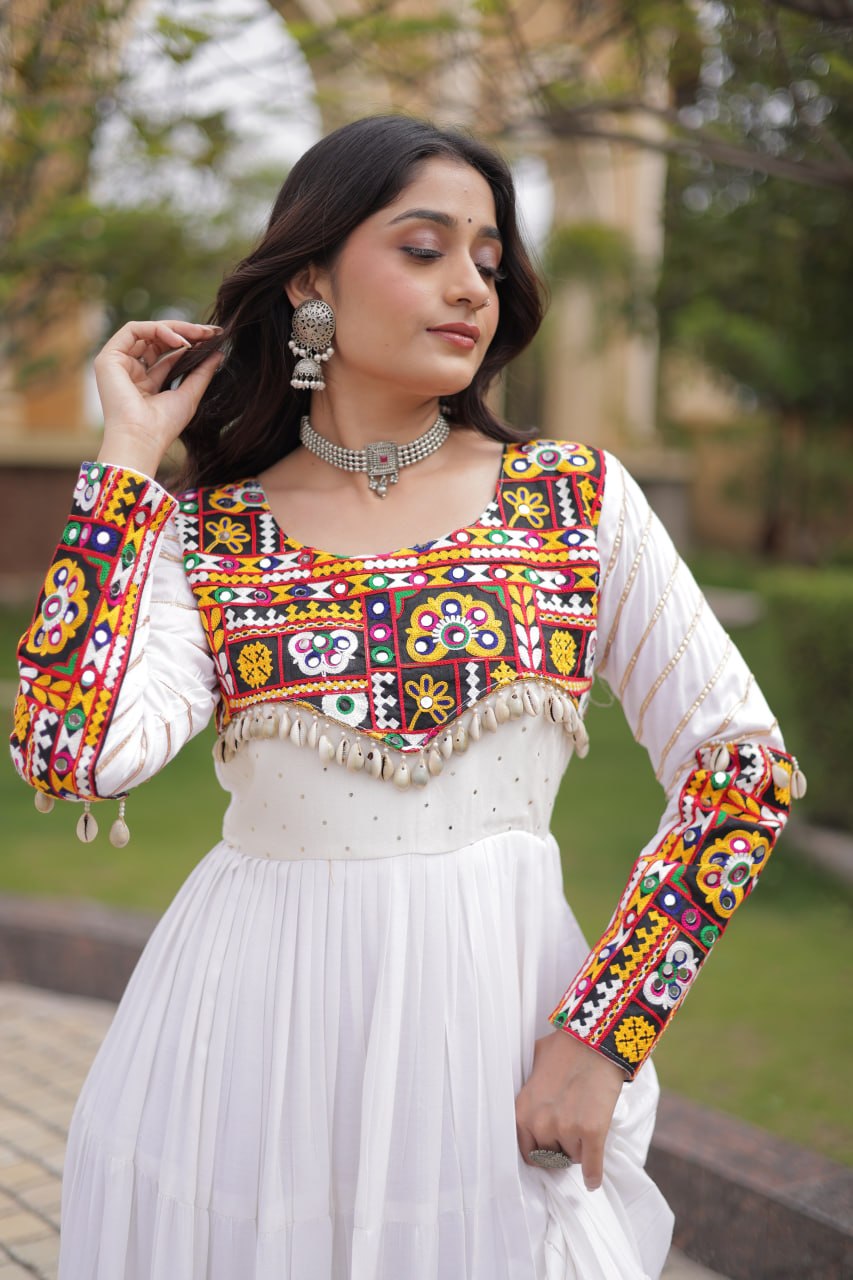 Rangrez White Rayon Gamthi Embroidered Navratri Gown