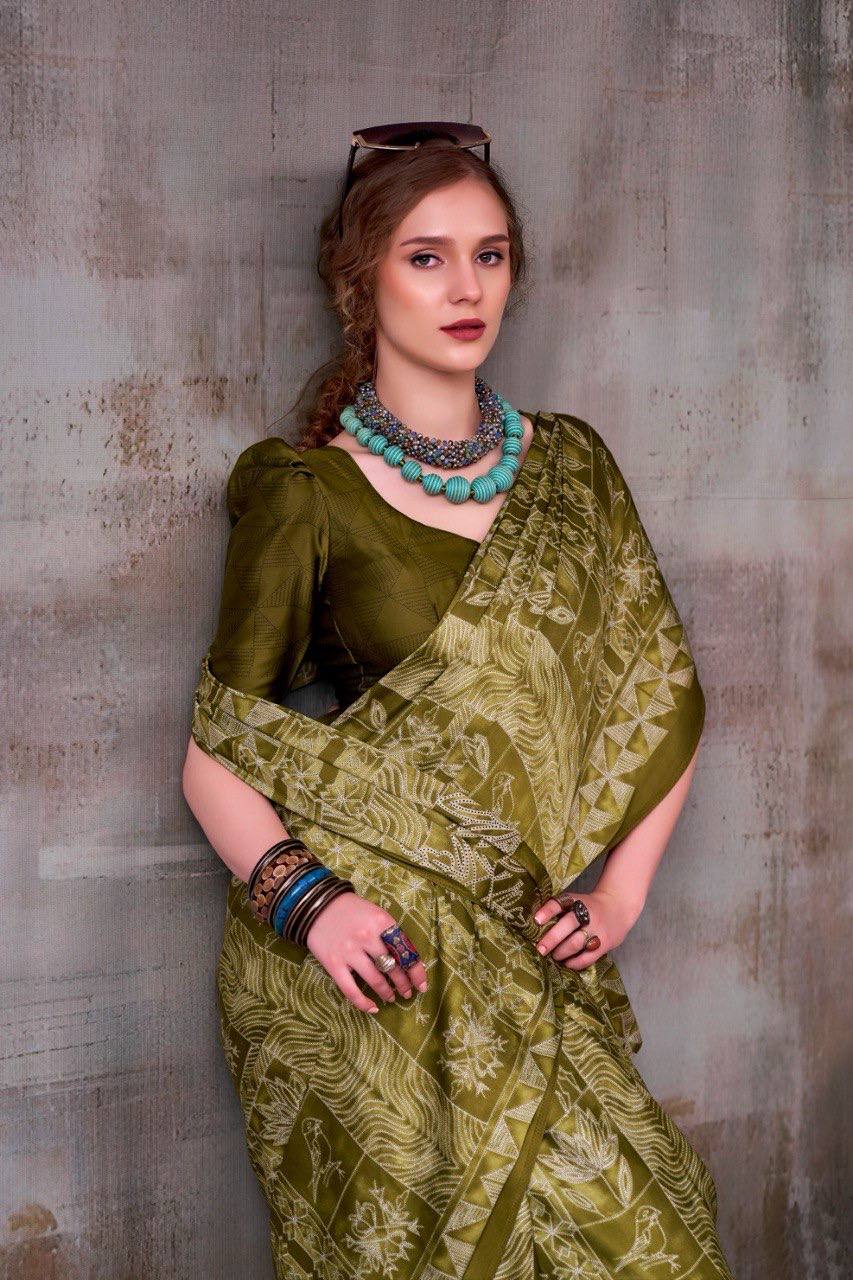 Olive Green Model Silk Saree With Elegant Digital Print & Traditional Motifs With Printed Blouse Piece