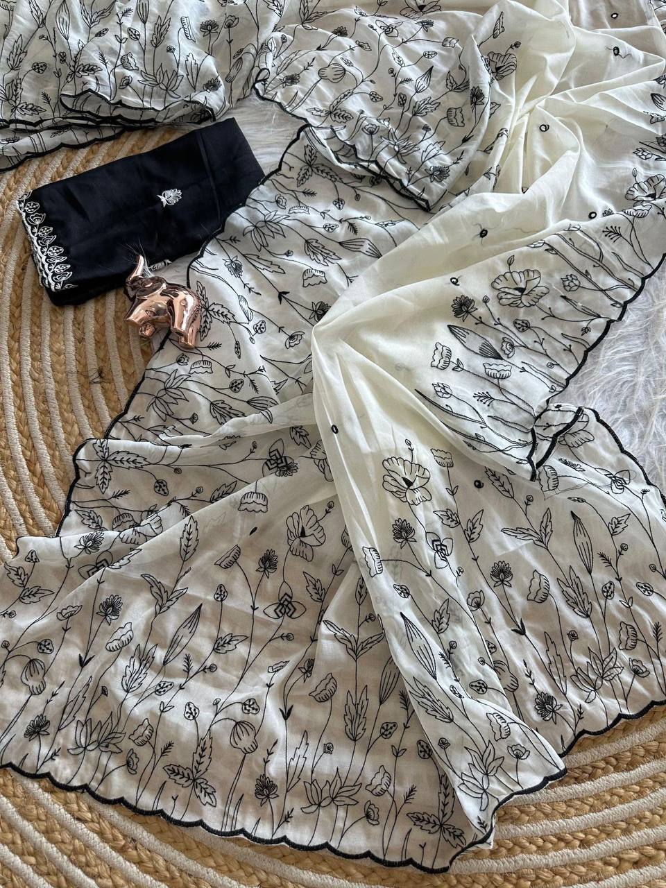 Premium White Star Georgette Saree With Black Floral Embroidery Work With Matching Blouse Piece