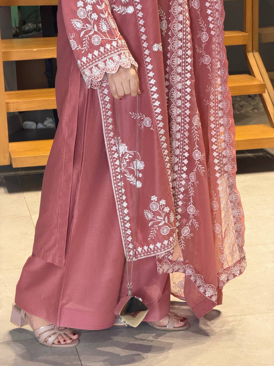 Dusty Rose Pink Mul Chanderi Embroidered Pakistani Kurti Pant Set with Dupatta
