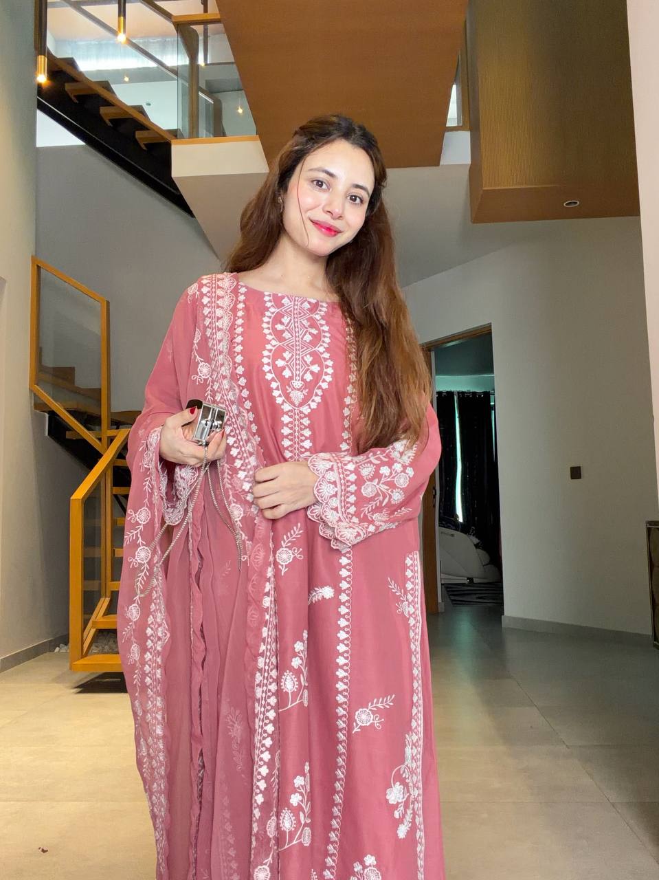 Dusty Rose Pink Mul Chanderi Embroidered Pakistani Kurti Pant Set with Dupatta