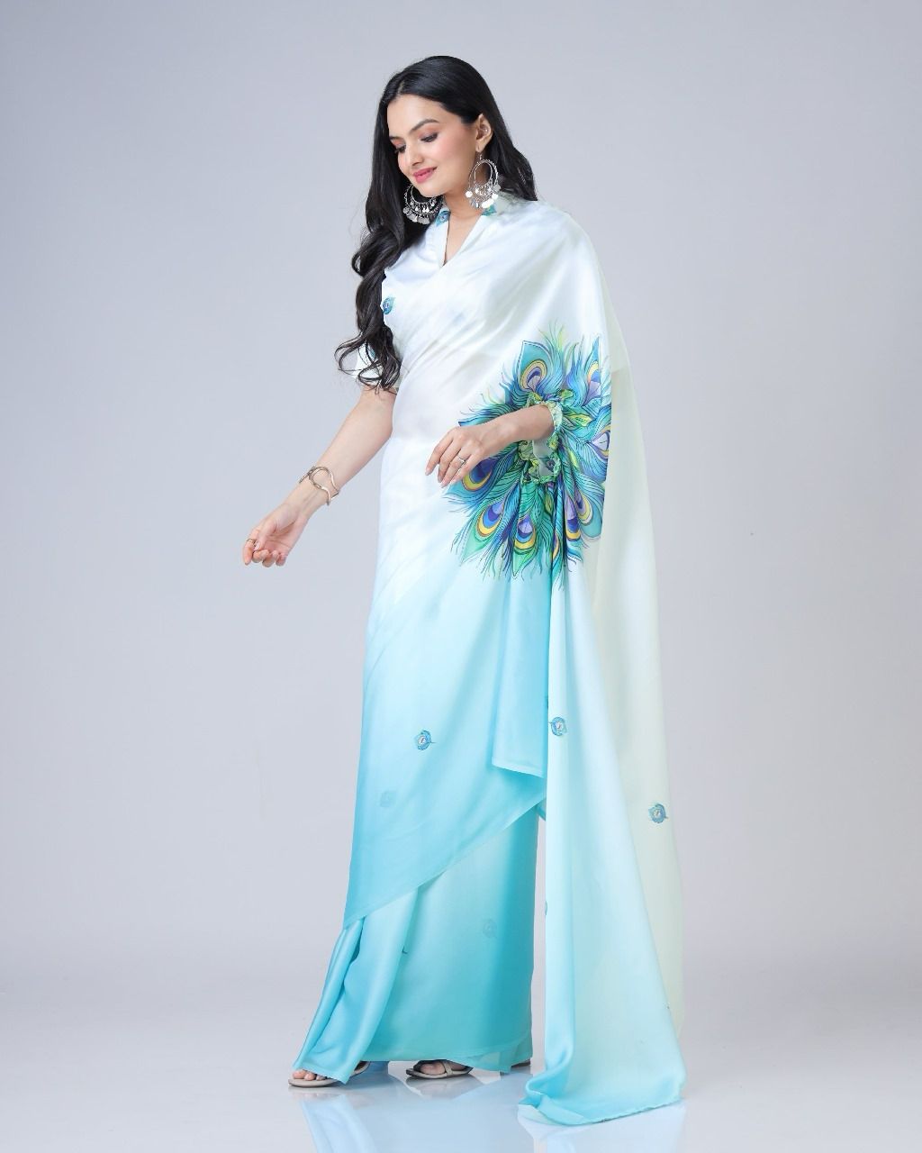 New One Minute Ready To Wear  Heavy Crepe Silk  Free Hand Saree With Beautiful Peacock Feather Digital Printed With Running Crepe Silk Unstiched Blouse Piece - Sea Blue