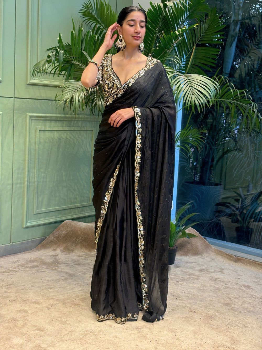 New Designer Soft Rangoli Silk Black Saree With Beautiful Embroidery Work Lace Border along With Sequines Embroider Worked Unstiched Blouse Piece