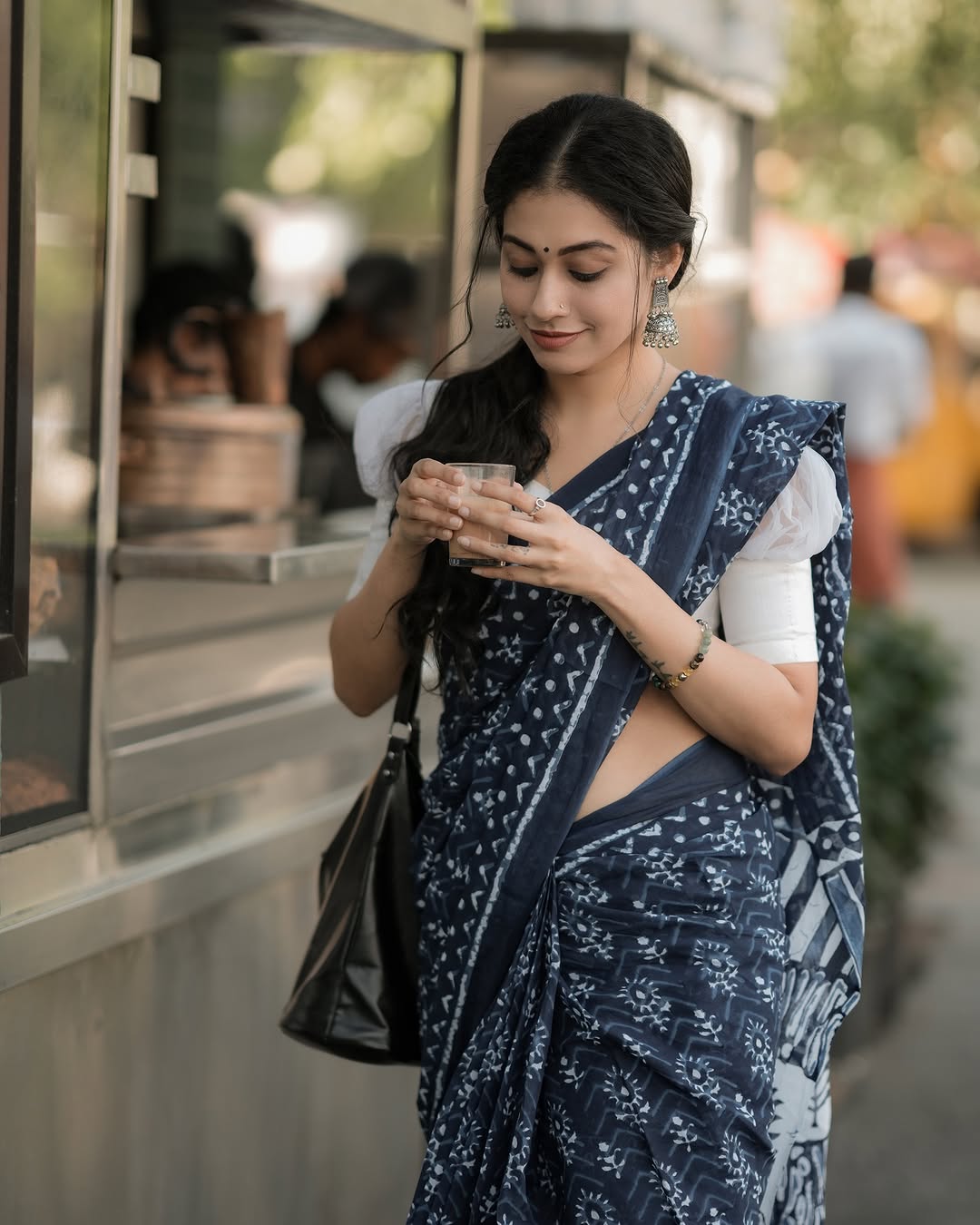New One Minute Ready To Wear Dark Blue Pure Soft Linen Silk Saree With White Unstiched Blouse Piece