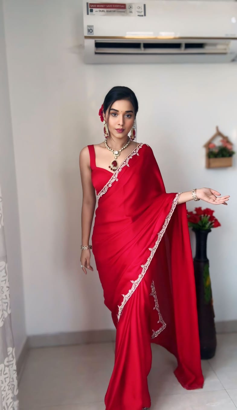 One Minute Ready To Wear Blazing Beauty The Art of the Red Saree with Stitch Blouse