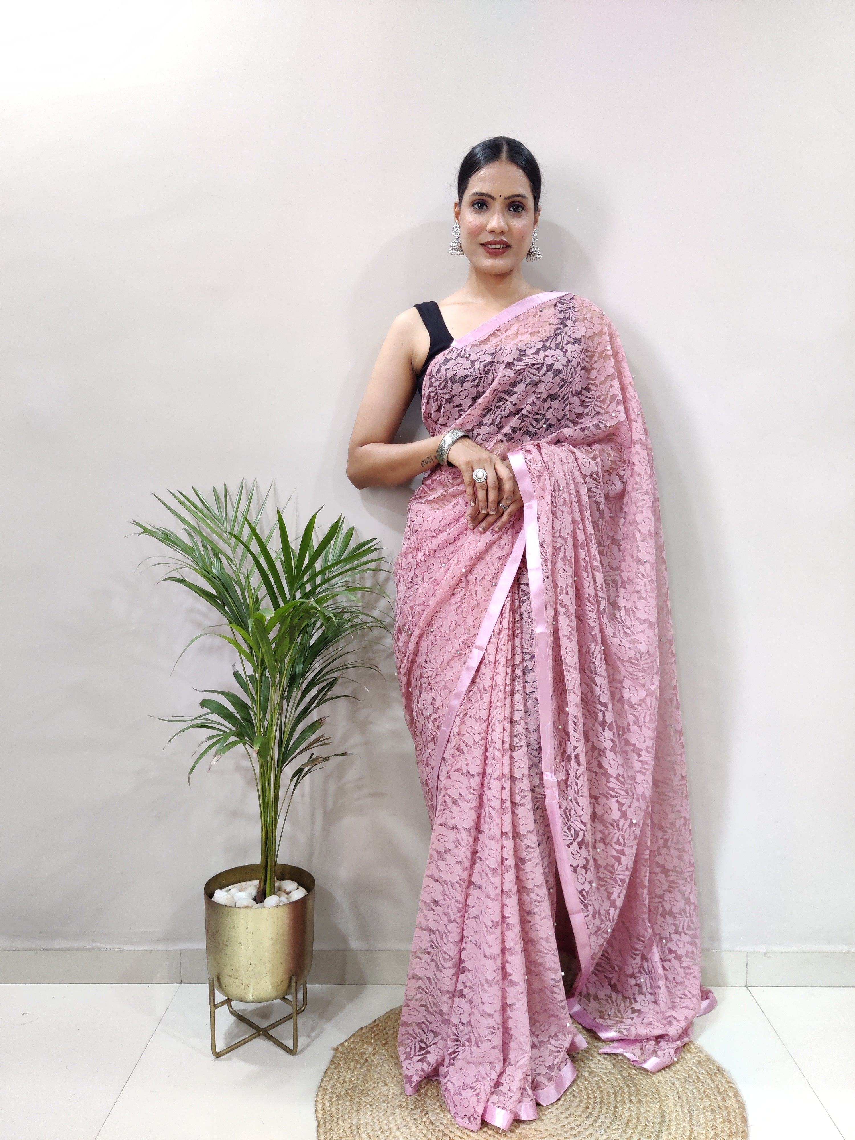 Fancy Brasso Floral Oriental Pink Saree Divashree