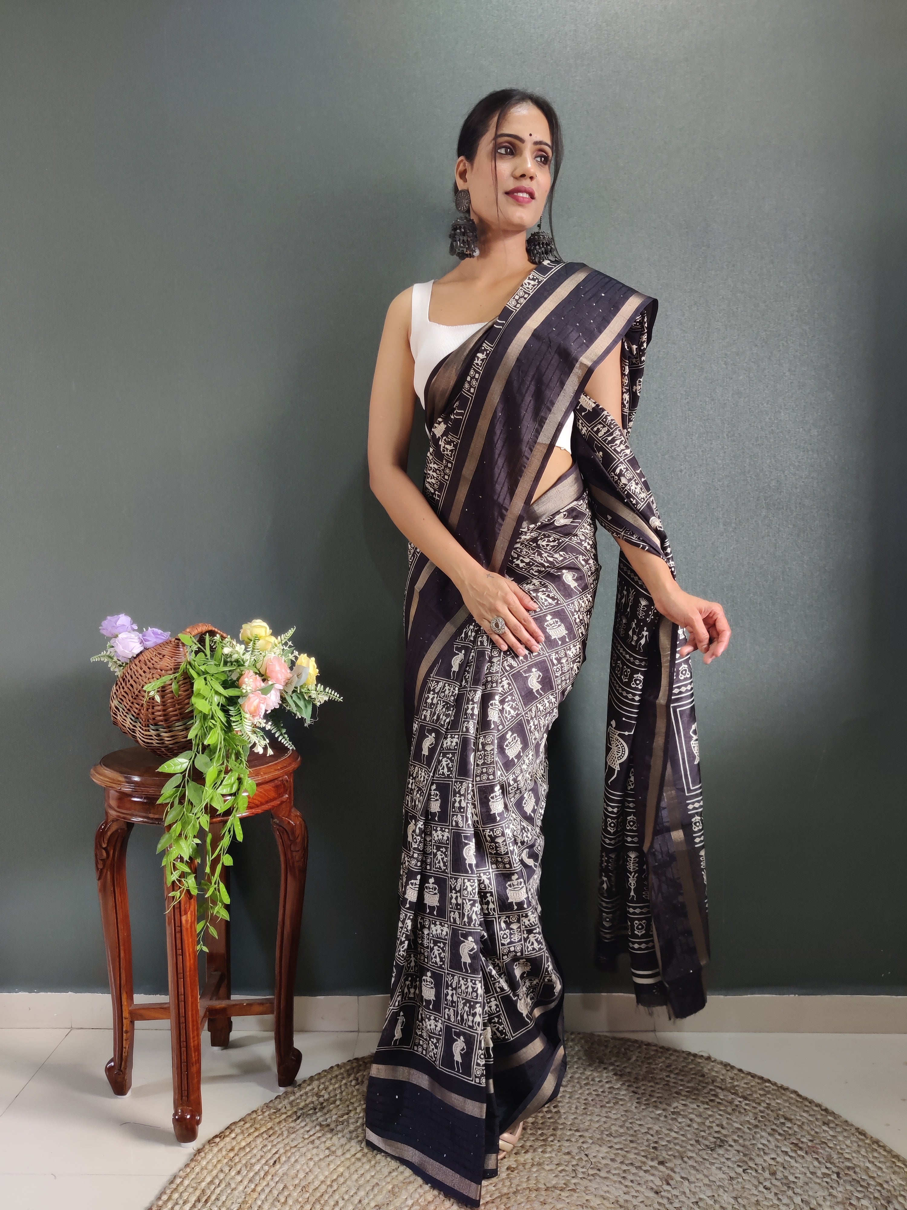 Fancy Dola Silk Jaipuri Print Carbon Black Saree Divashree