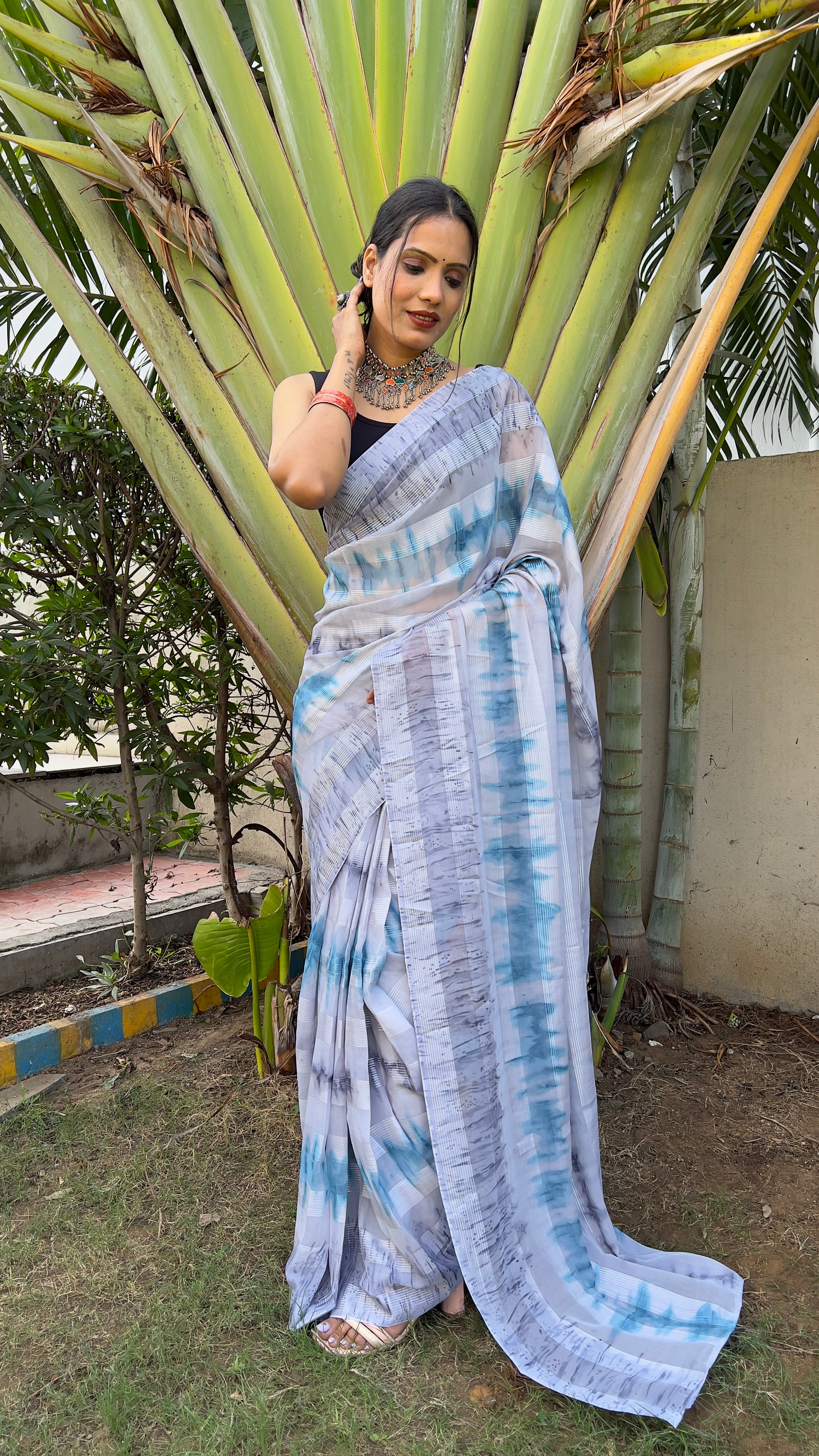 One Minute Ready to Wear New Premium Quelity Shibori Ocean White Saree Divashree