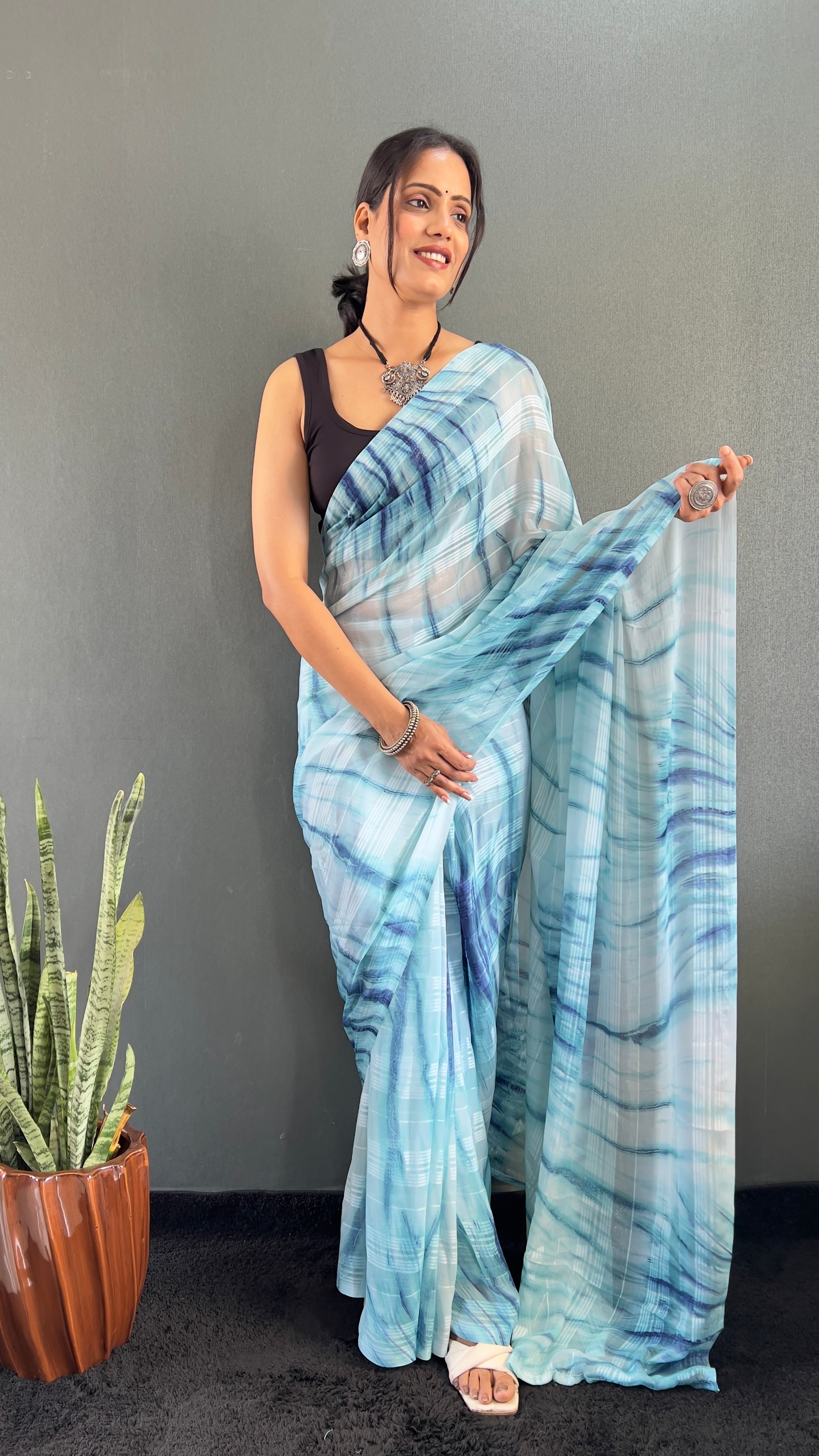 Annaya One Minute Ready To Wear Blue Saree with unstitch Blouse