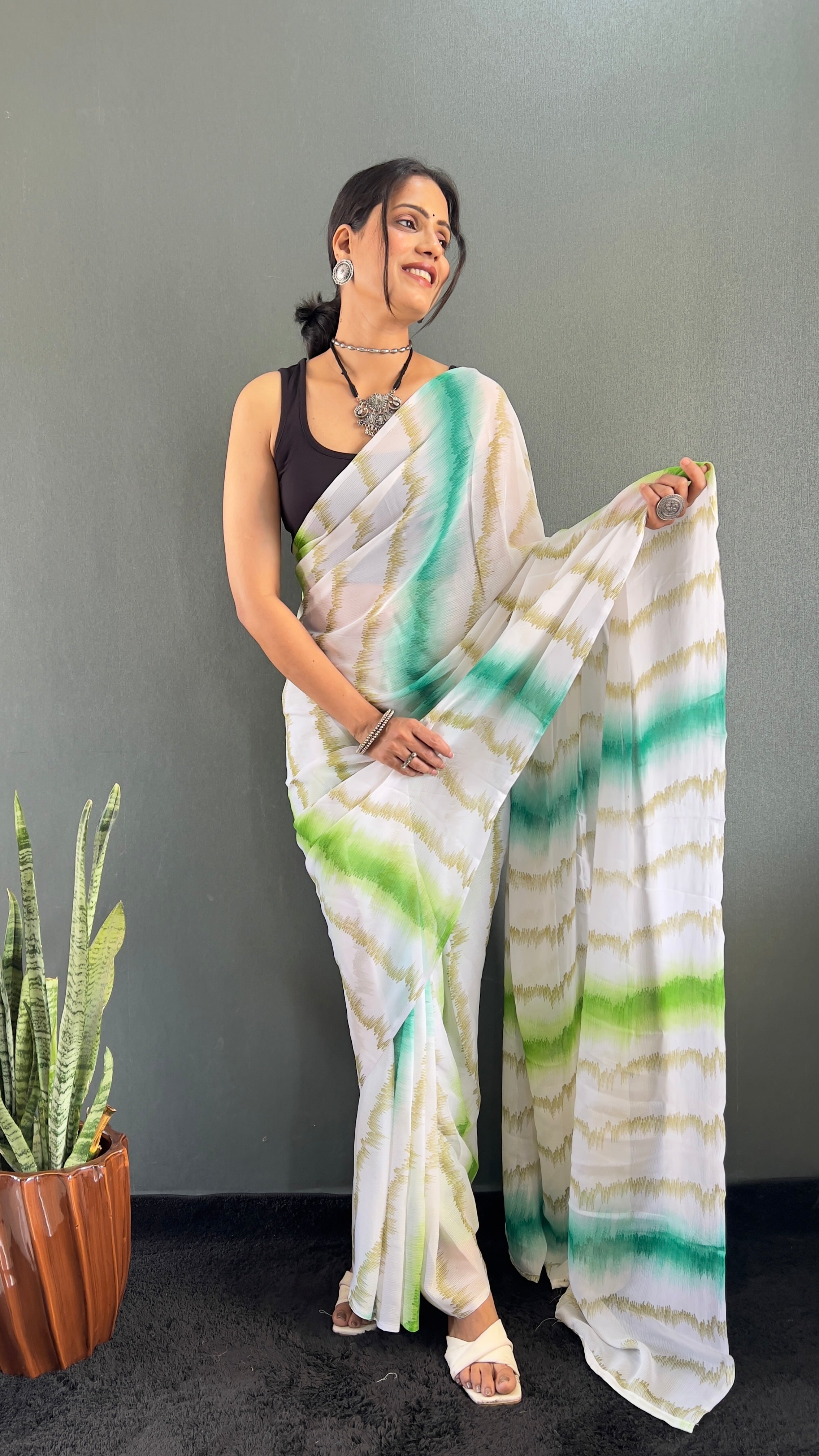 Anica One Minute Ready To Wear Green Saree With Unstiched Blouse