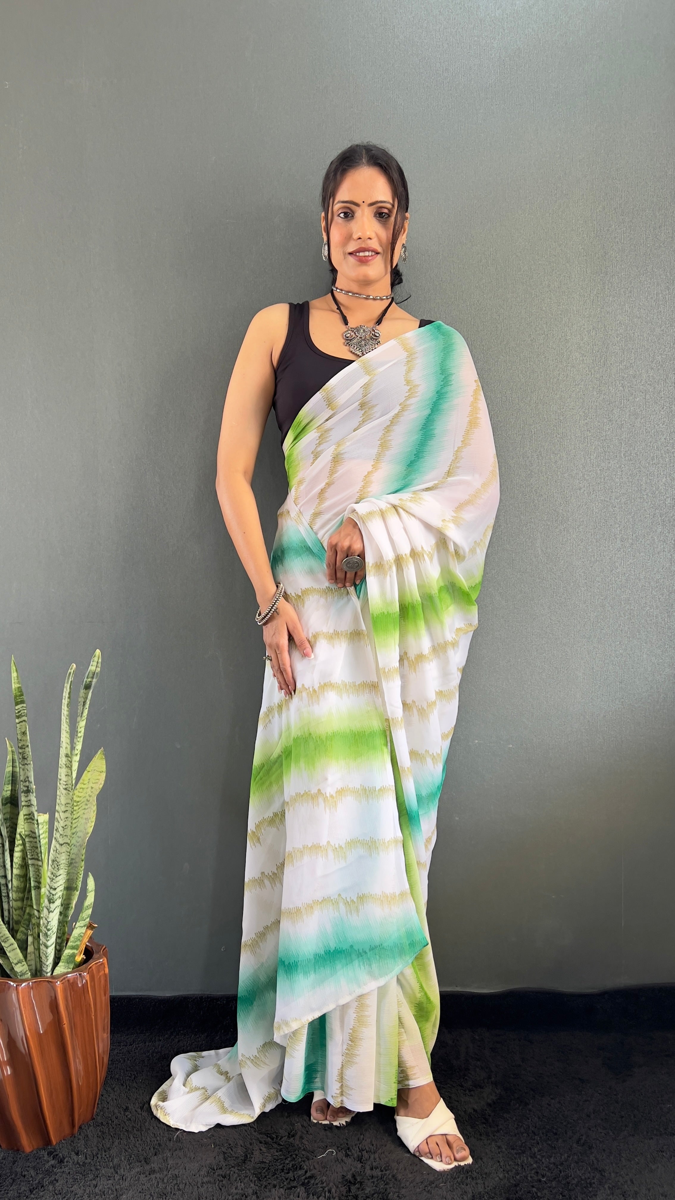 Anica One Minute Ready To Wear Green Saree With Unstiched Blouse