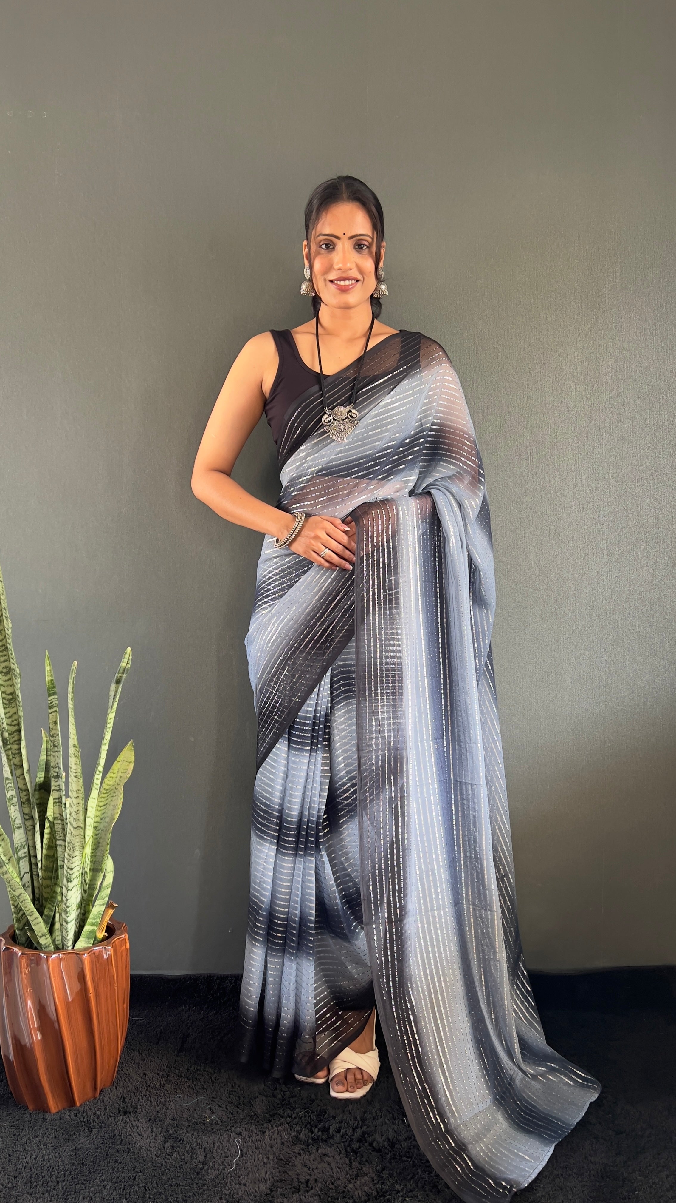 Gemma One Minute Ready To Wear Dual Grey Shade Saree With Unstiched Blouse