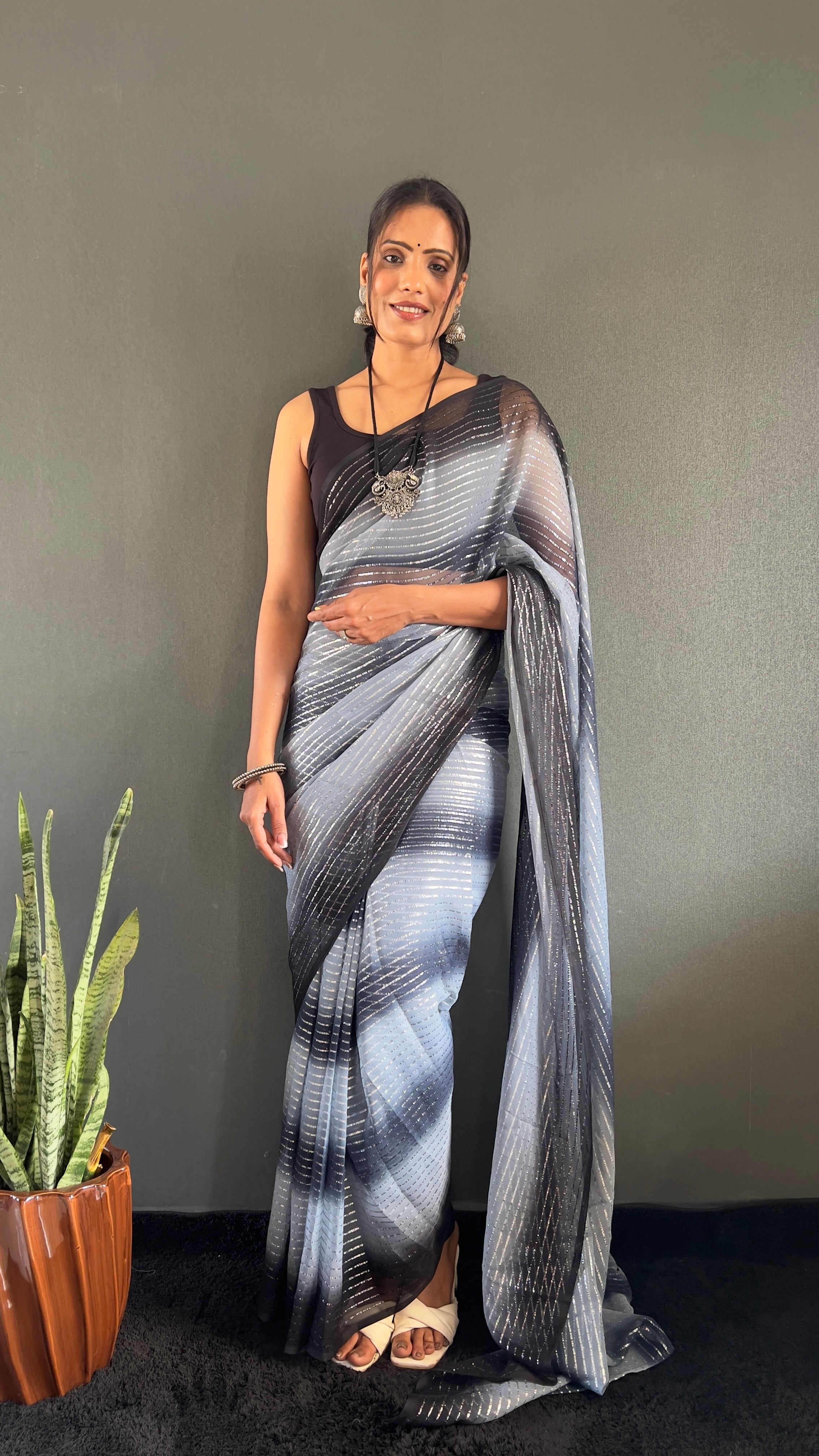 Gemma One Minute Ready To Wear Dual Grey Shade Saree With Unstiched Blouse