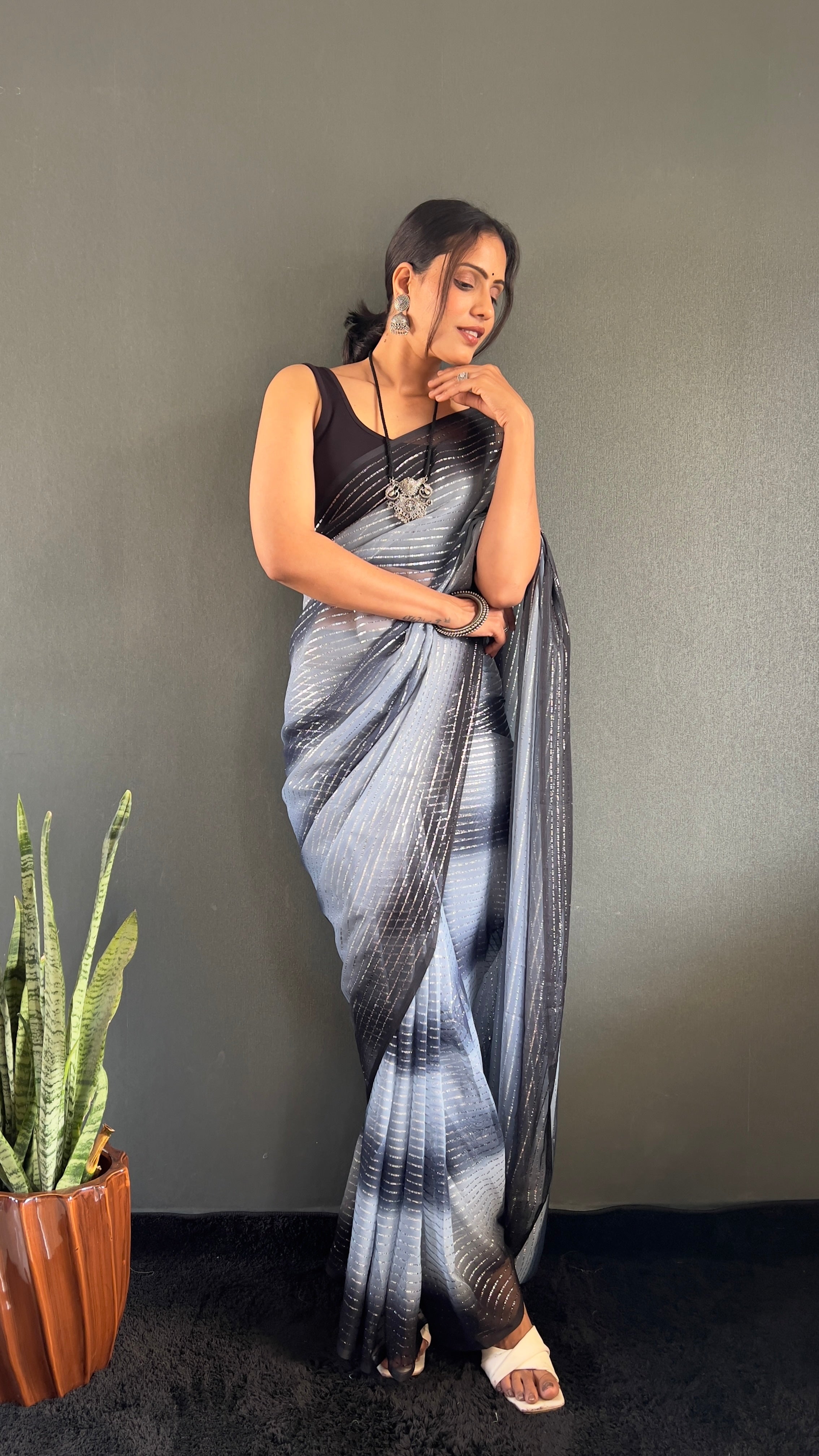 Gemma One Minute Ready To Wear Dual Grey Shade Saree With Unstiched Blouse
