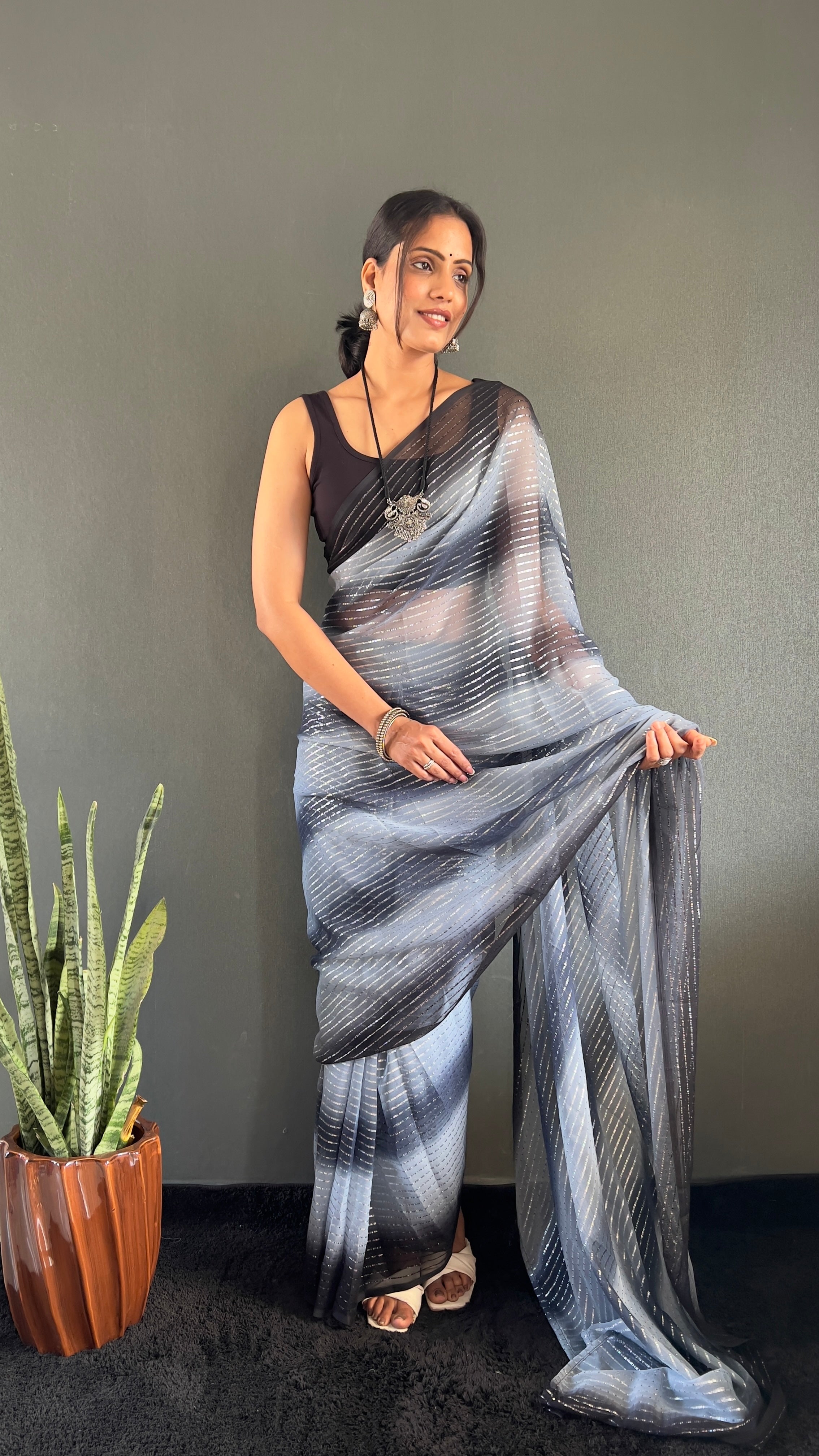 Gemma One Minute Ready To Wear Dual Grey Shade Saree With Unstiched Blouse