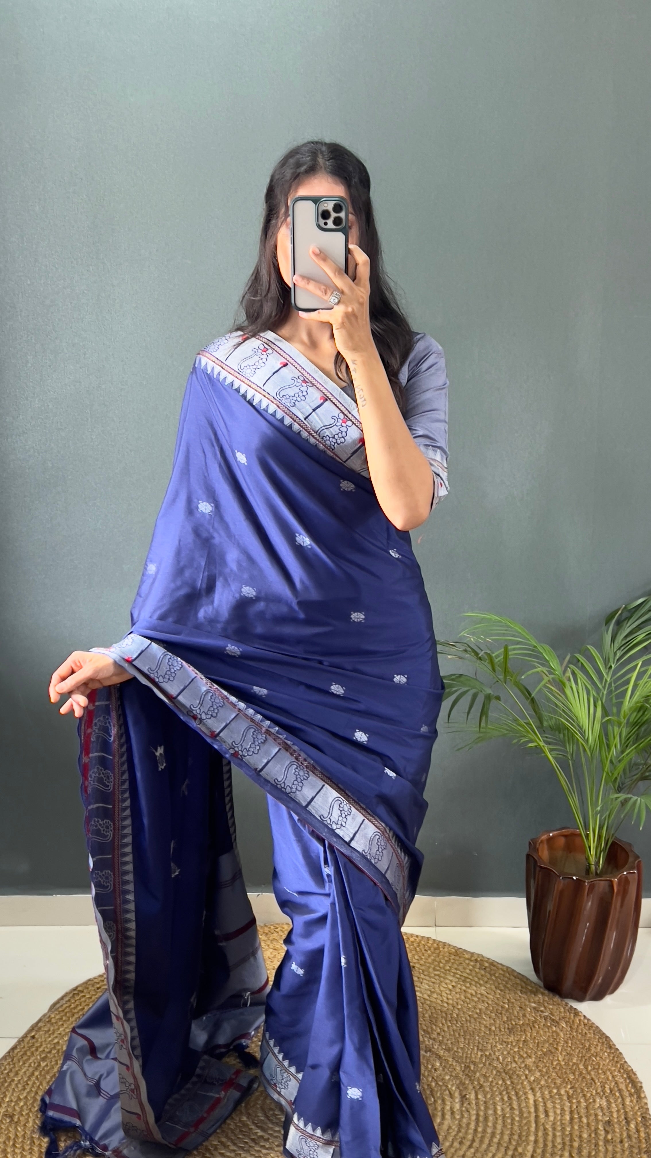 One Minute Ready To Wear  Royal Orchid Soft Georgette Silk Saree