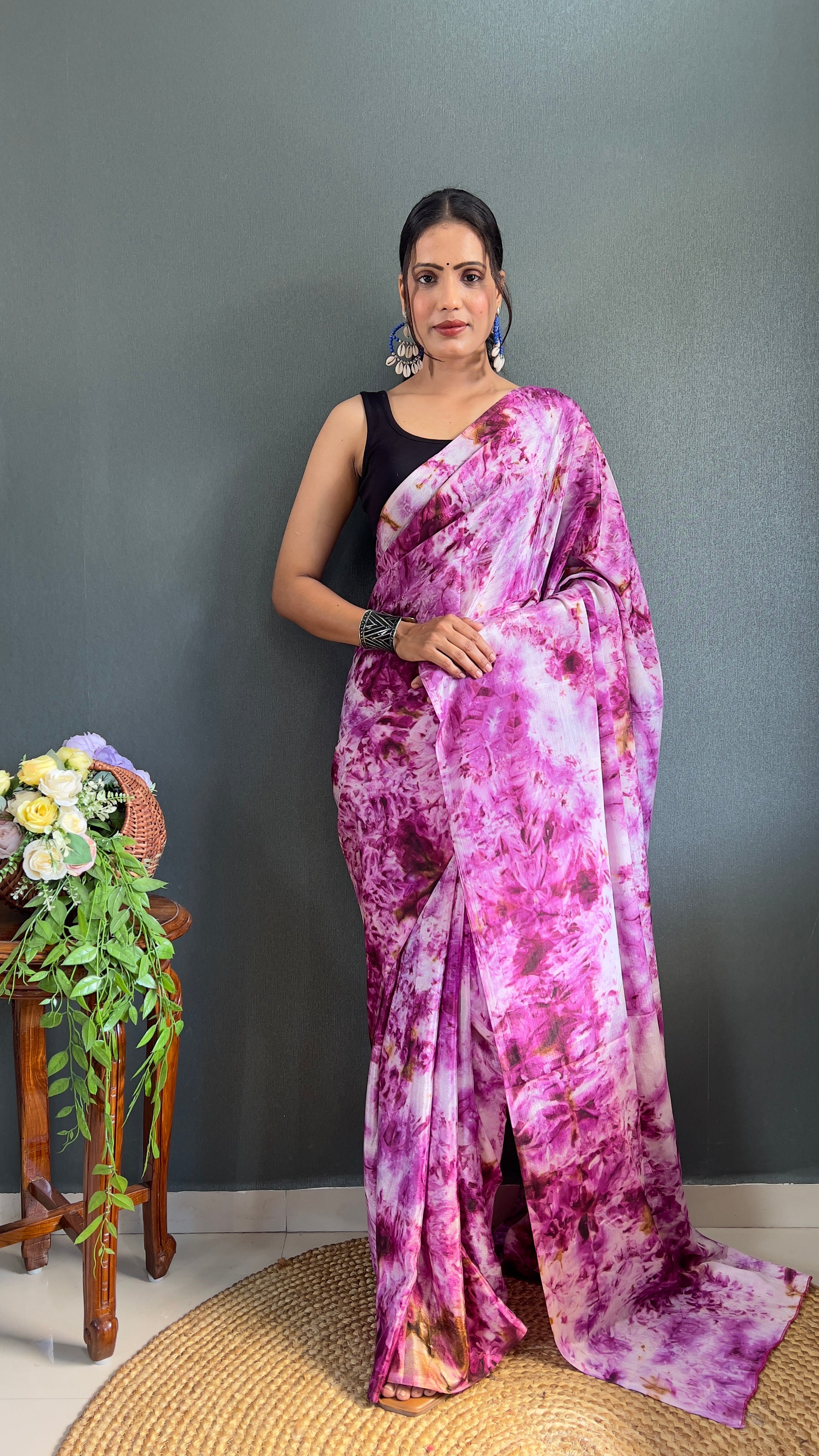 Kalar One Minute Ready To Wear Purple-White Saree With Unstiched Blouse