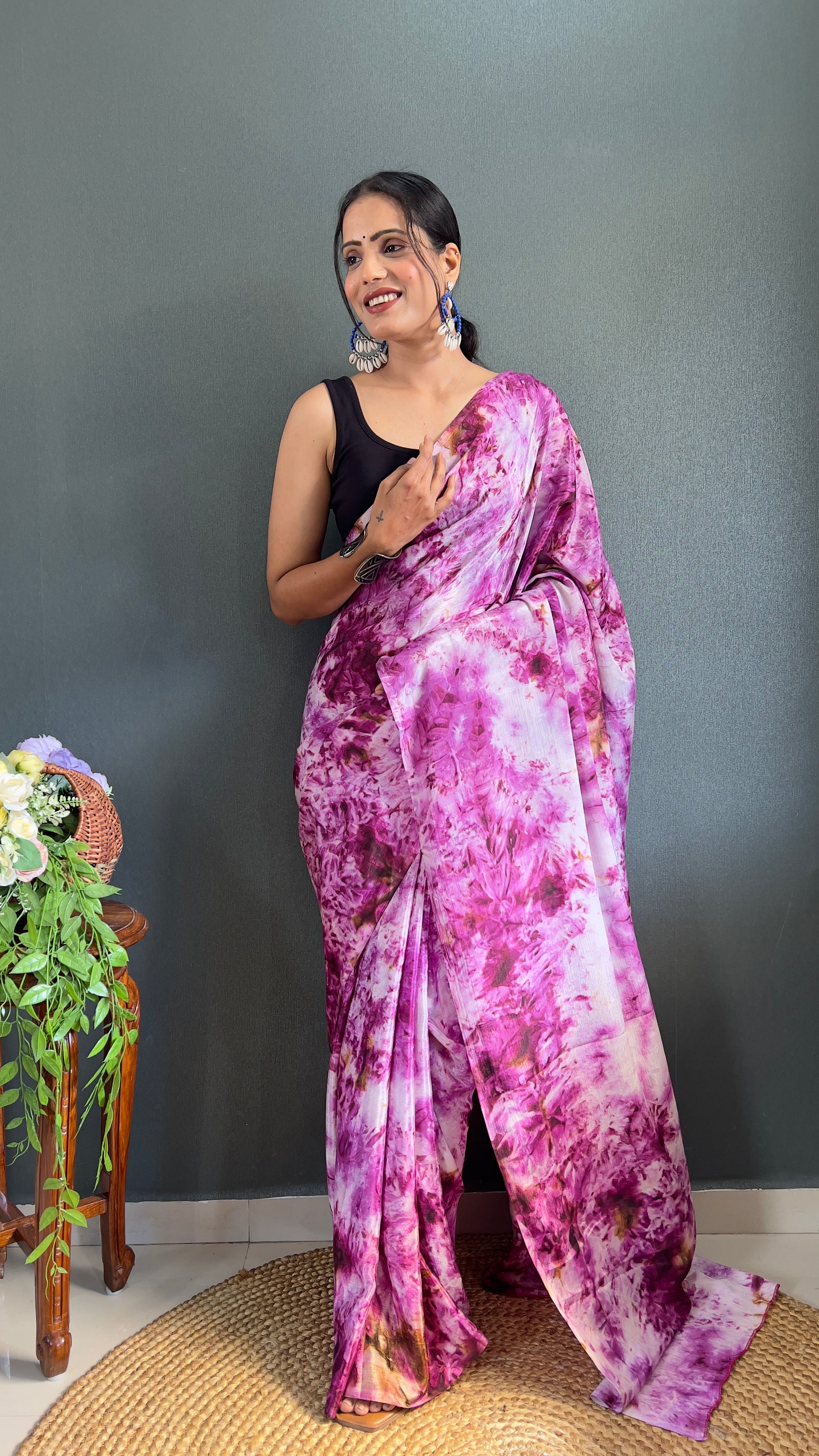 Kalar One Minute Ready To Wear Purple-White Saree With Unstiched Blouse