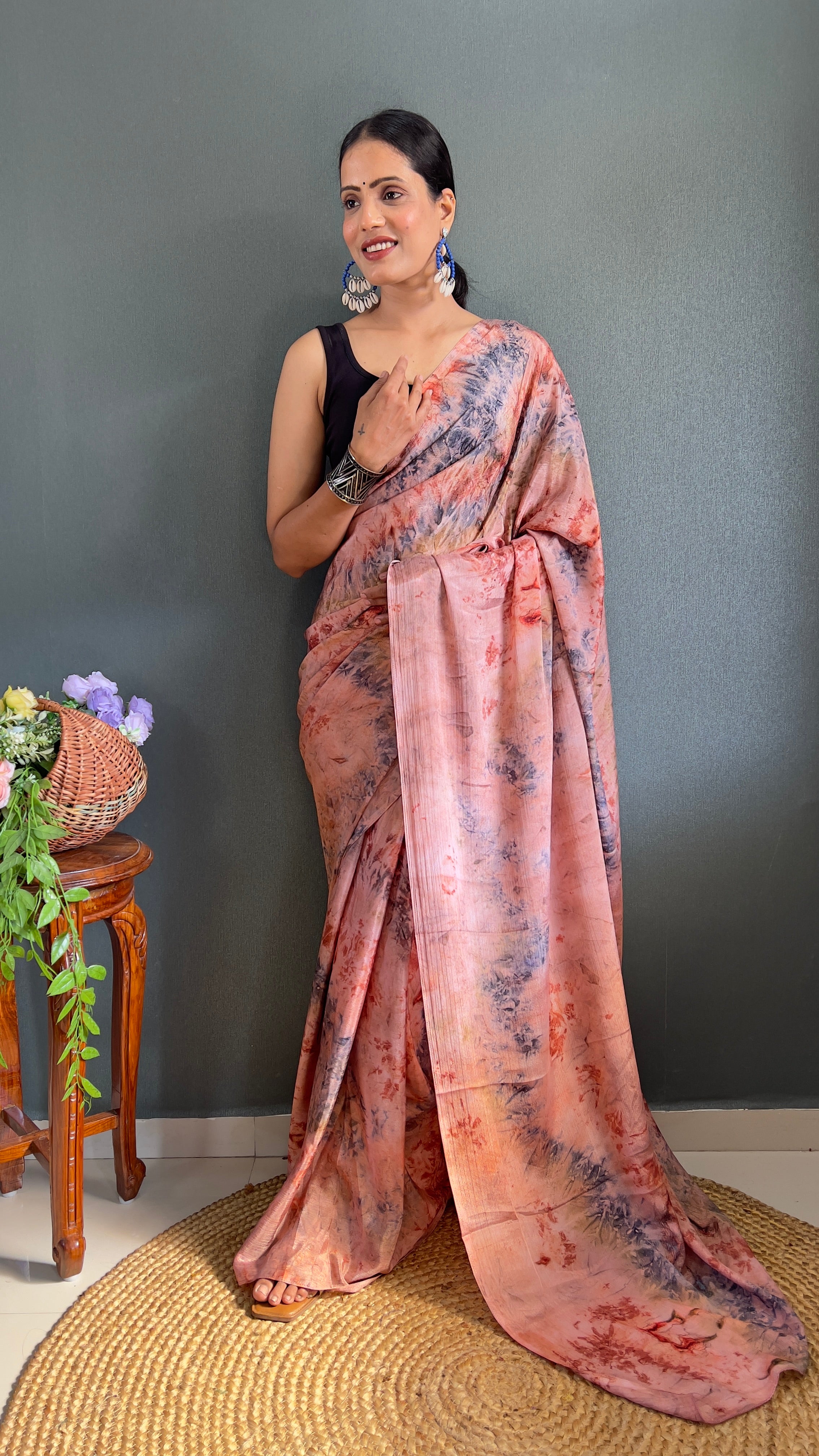 Kalar One Minute Ready To Wear Peach-Grey Saree With Unstiched Blouse