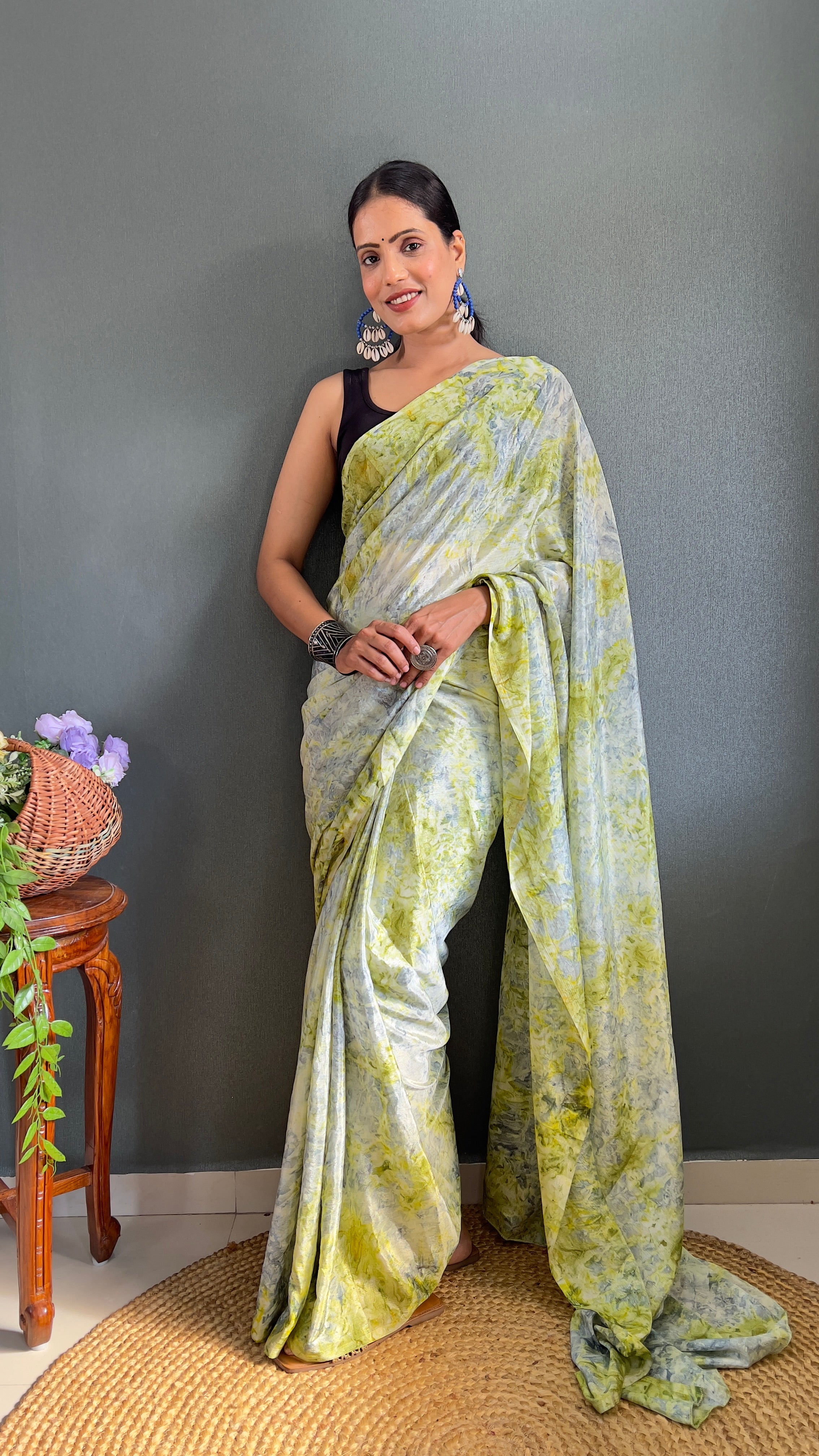 Kalar One Minute Ready To Wear Green-Grey Saree With Unstiched Blouse