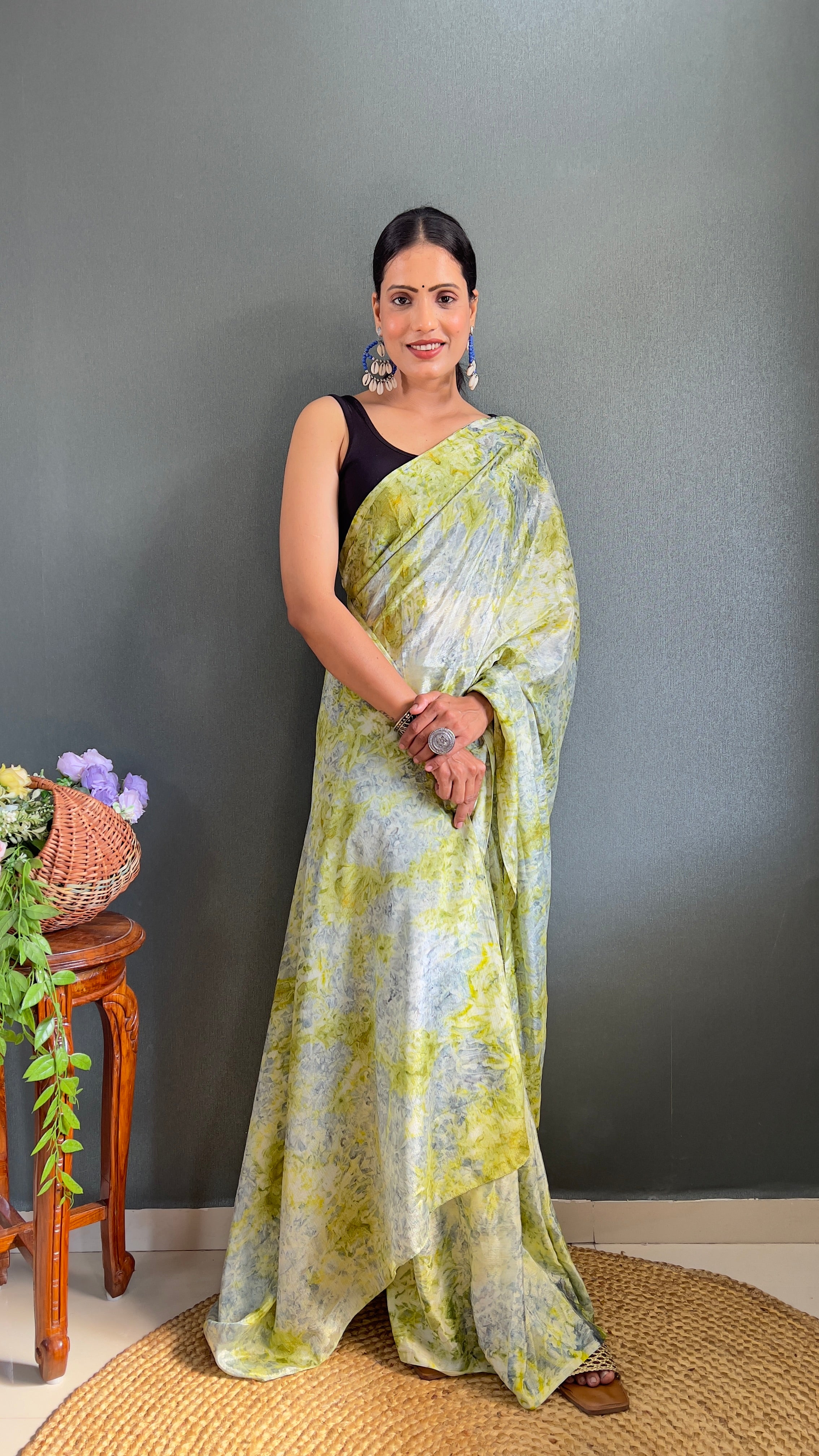 Kalar One Minute Ready To Wear Green-Grey Saree With Unstiched Blouse