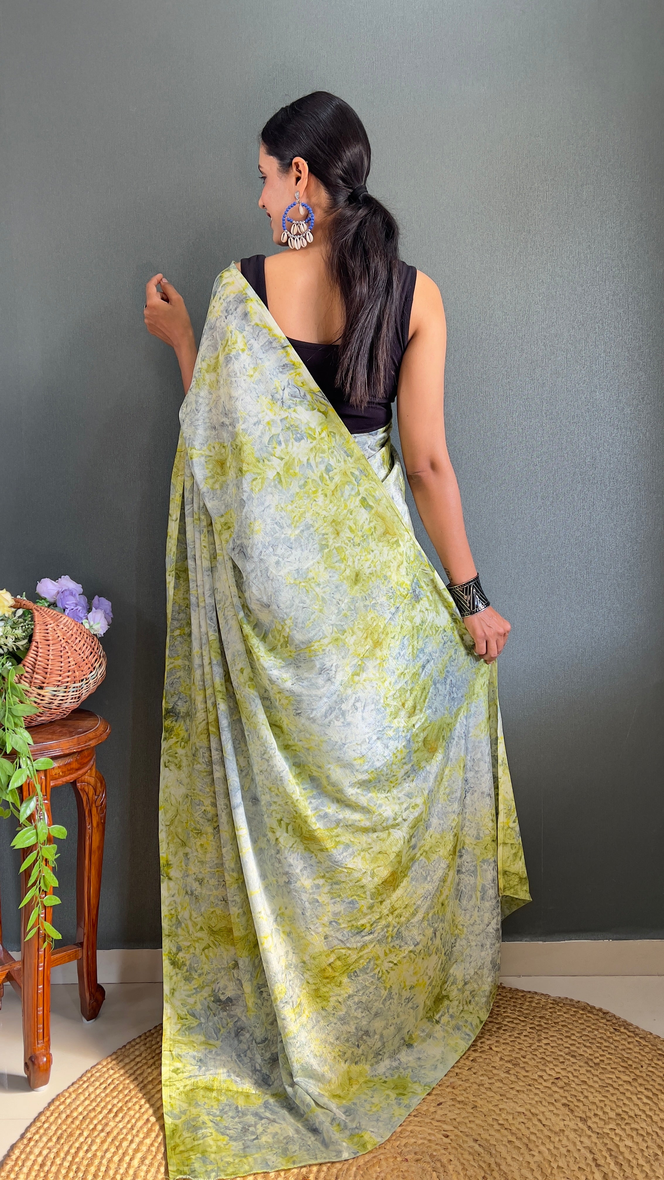 Kalar One Minute Ready To Wear Green-Grey Saree With Unstiched Blouse