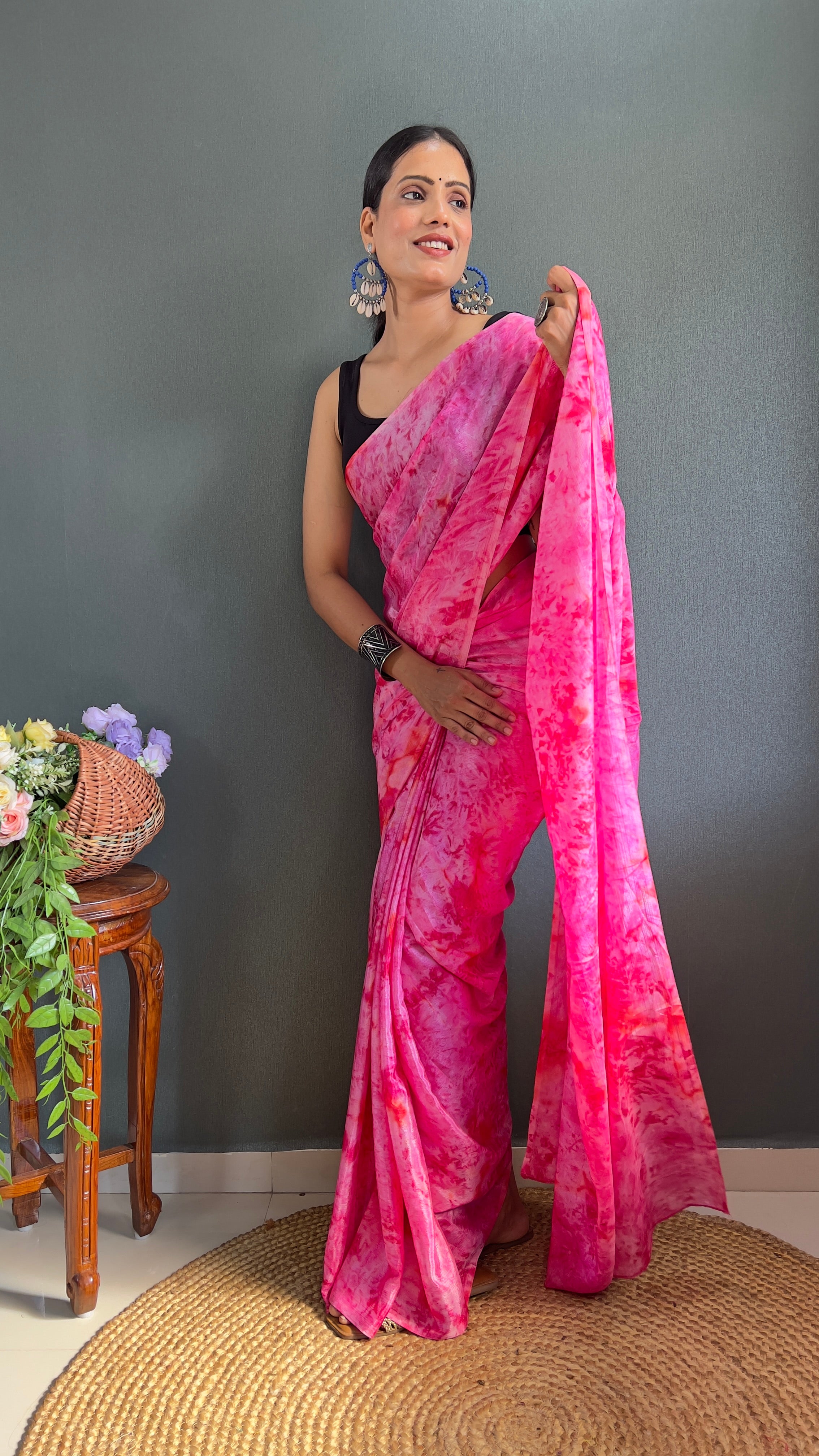 Kalar One Minute Ready To Wear Pink-Red Saree With Unstiched Blouse