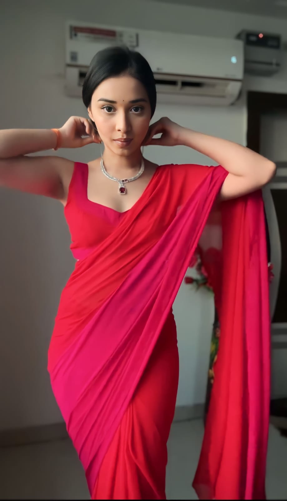 One Minute Ready To Wear Ruby Splendor Georgette Silk Saree