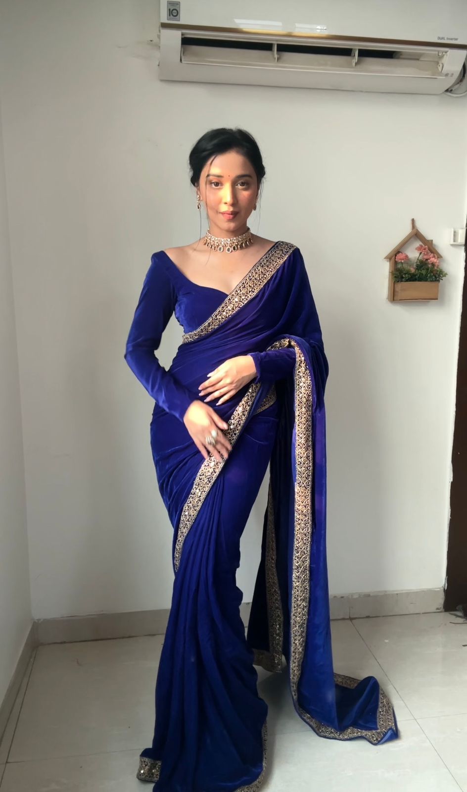 One Minute Ready To Royal Blue Elegance Pure Soft Velvet Silk Saree