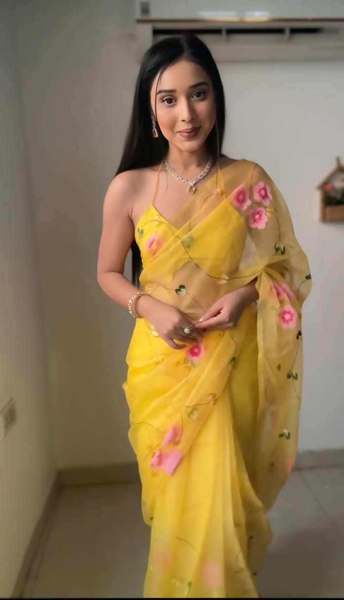 One Minute Ready To Yellow Rose Pure Soft Georgette Silk Saree