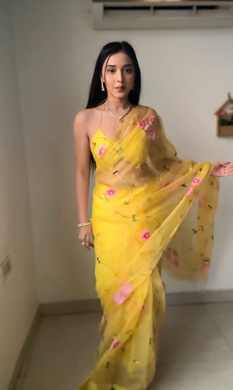 One Minute Ready To Yellow Rose Pure Soft Georgette Silk Saree